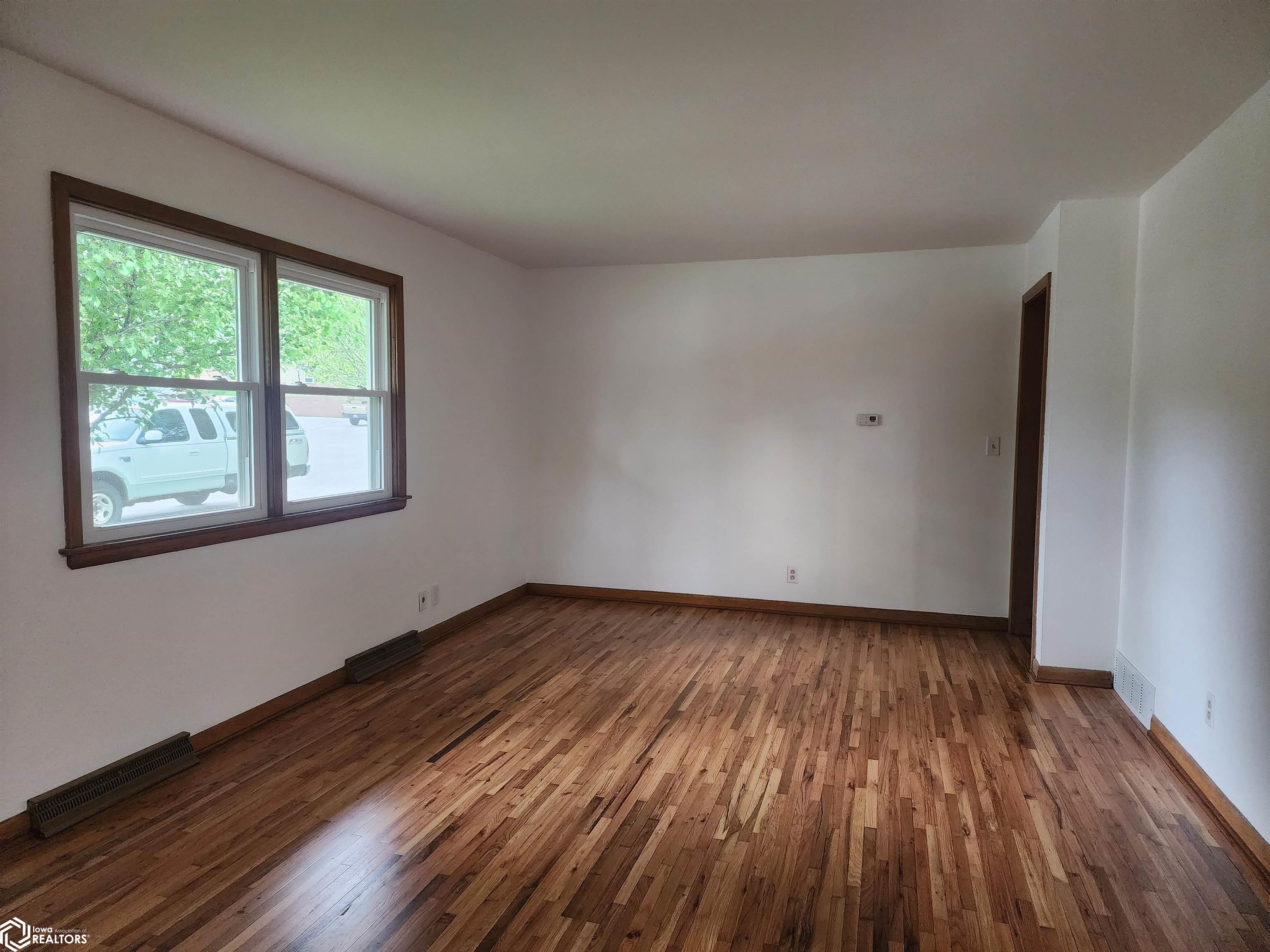 1205 Maple Street, Atlantic, Iowa image 9
