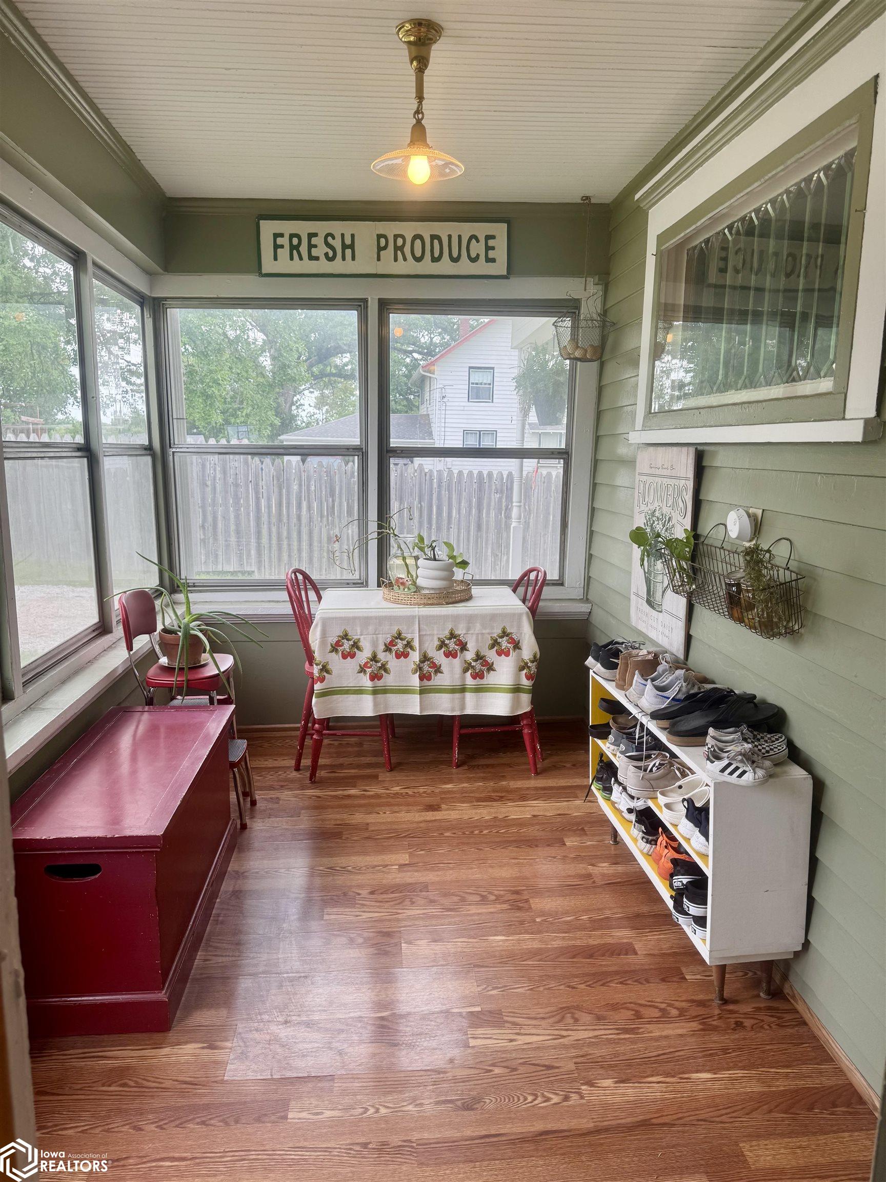 207 North Street, Bedford, Iowa image 3