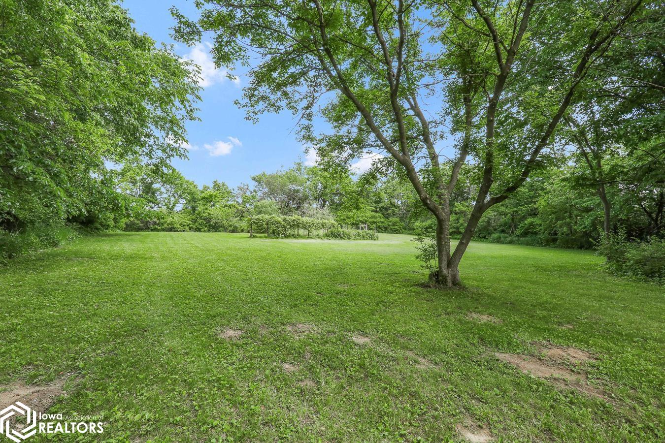 2403 Picard Drive, Tracy, Iowa image 26