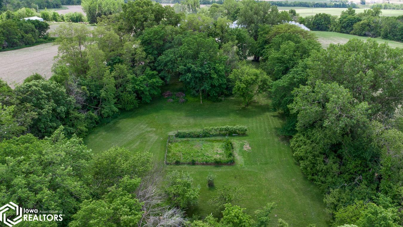 2403 Picard Drive, Tracy, Iowa image 27