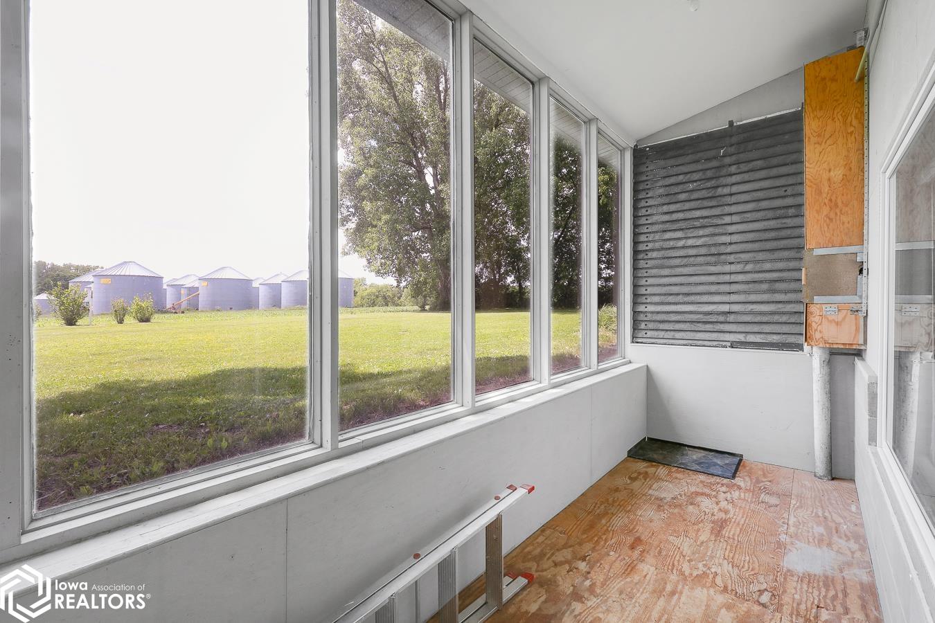 2403 Picard Drive, Tracy, Iowa image 7