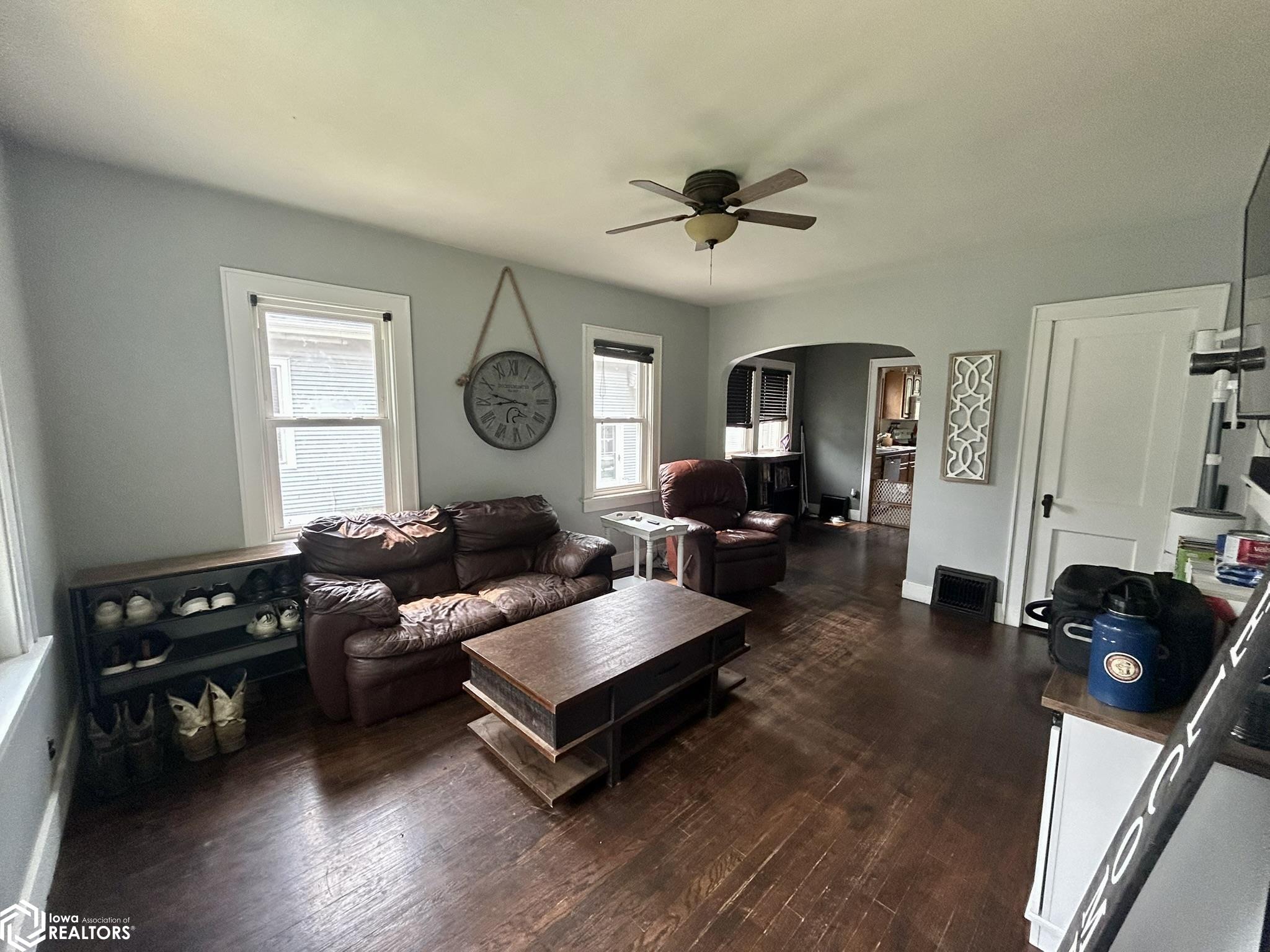 850 Franklin Street, Wapello, Iowa image 3