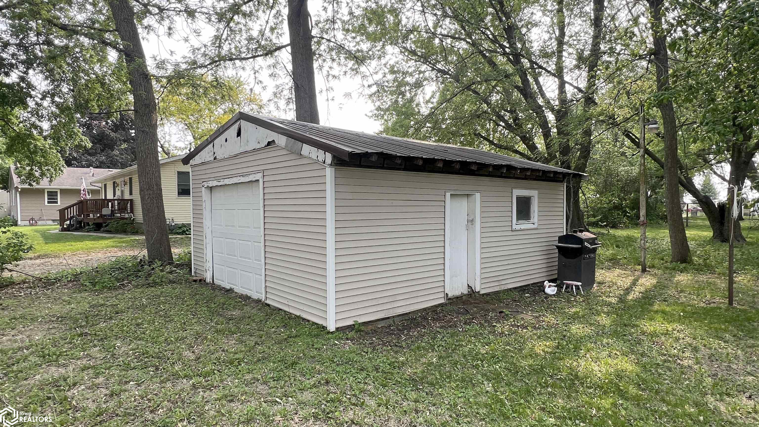 403 28th Street, Mason City, Iowa image 20
