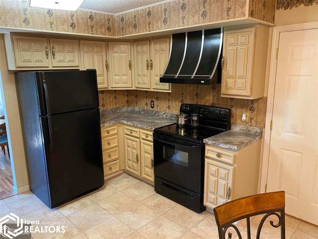 720 Pershing Street, Donnellson, Iowa image 6