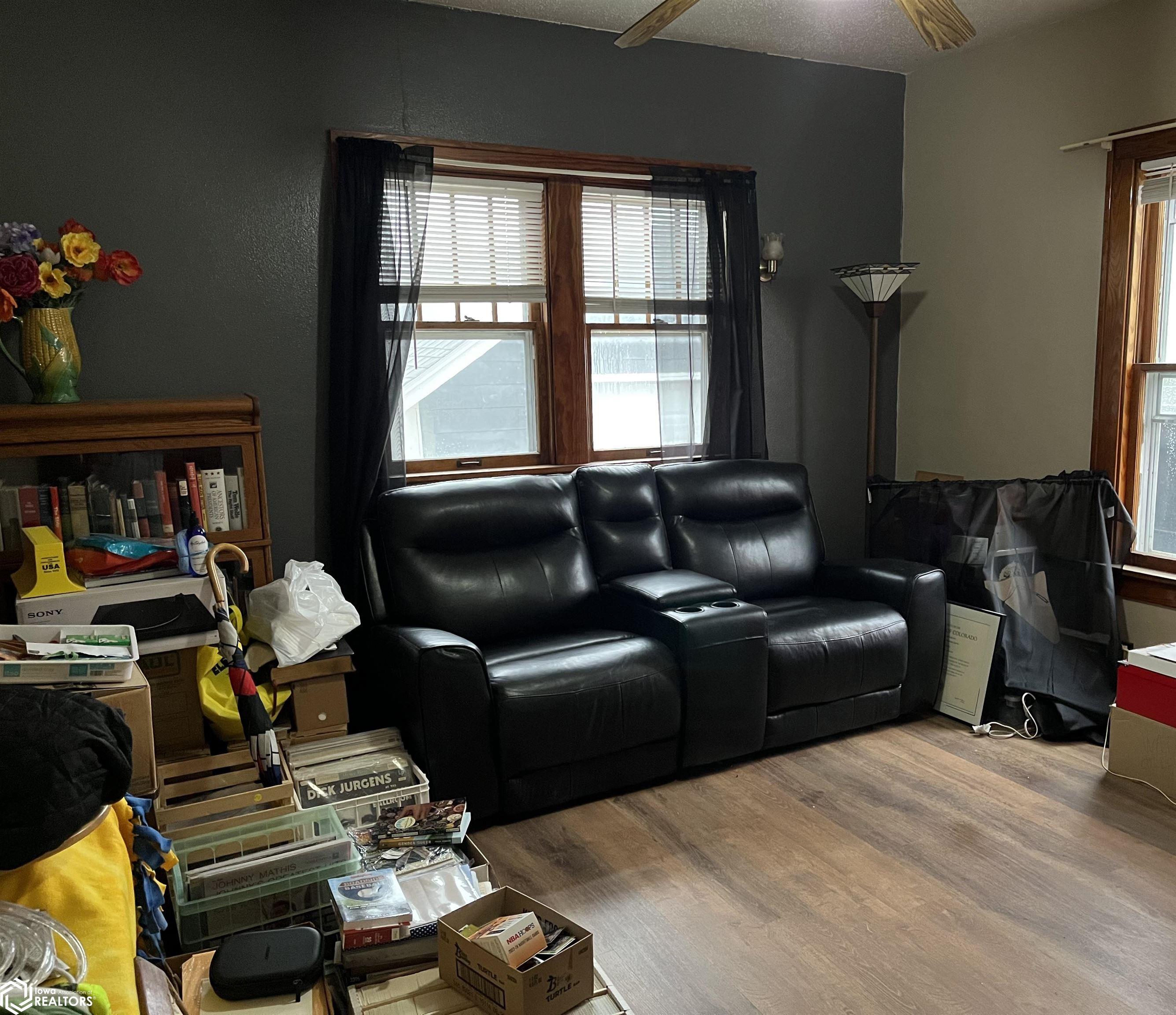 318 S Illinois, Hubbard, Iowa image 3