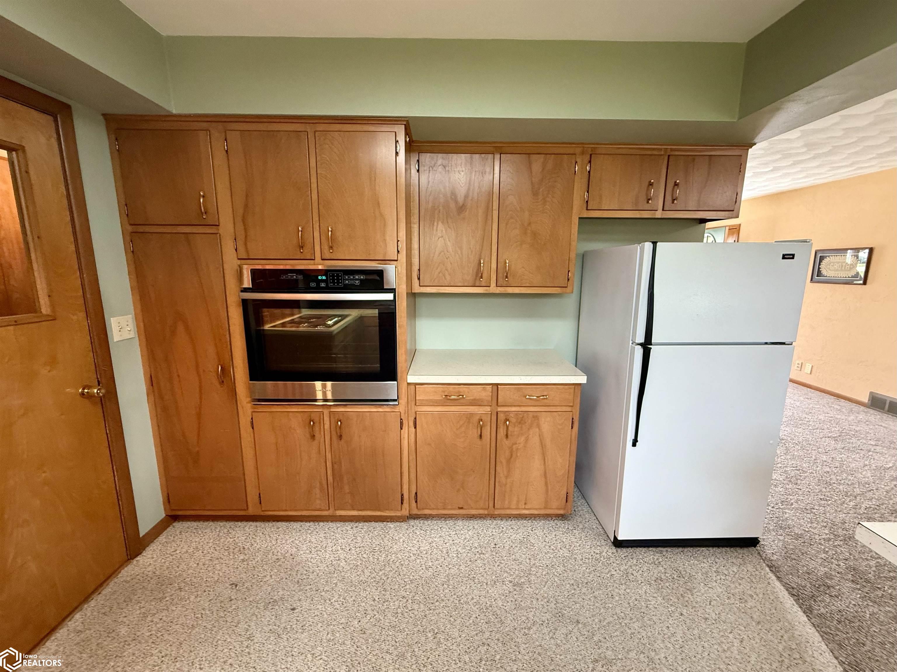 203 Rainbow Drive, Marshalltown, Iowa image 11