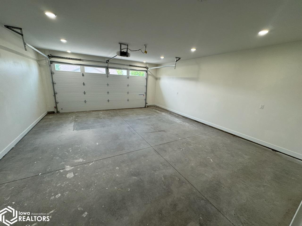1399 E 11th St., Carroll, Iowa image 31