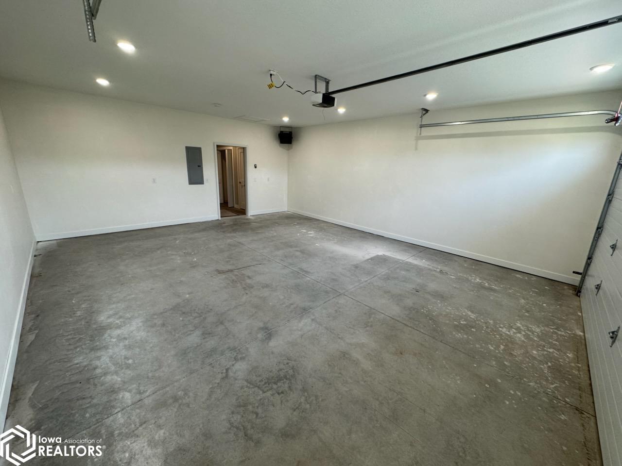 1399 E 11th St., Carroll, Iowa image 32