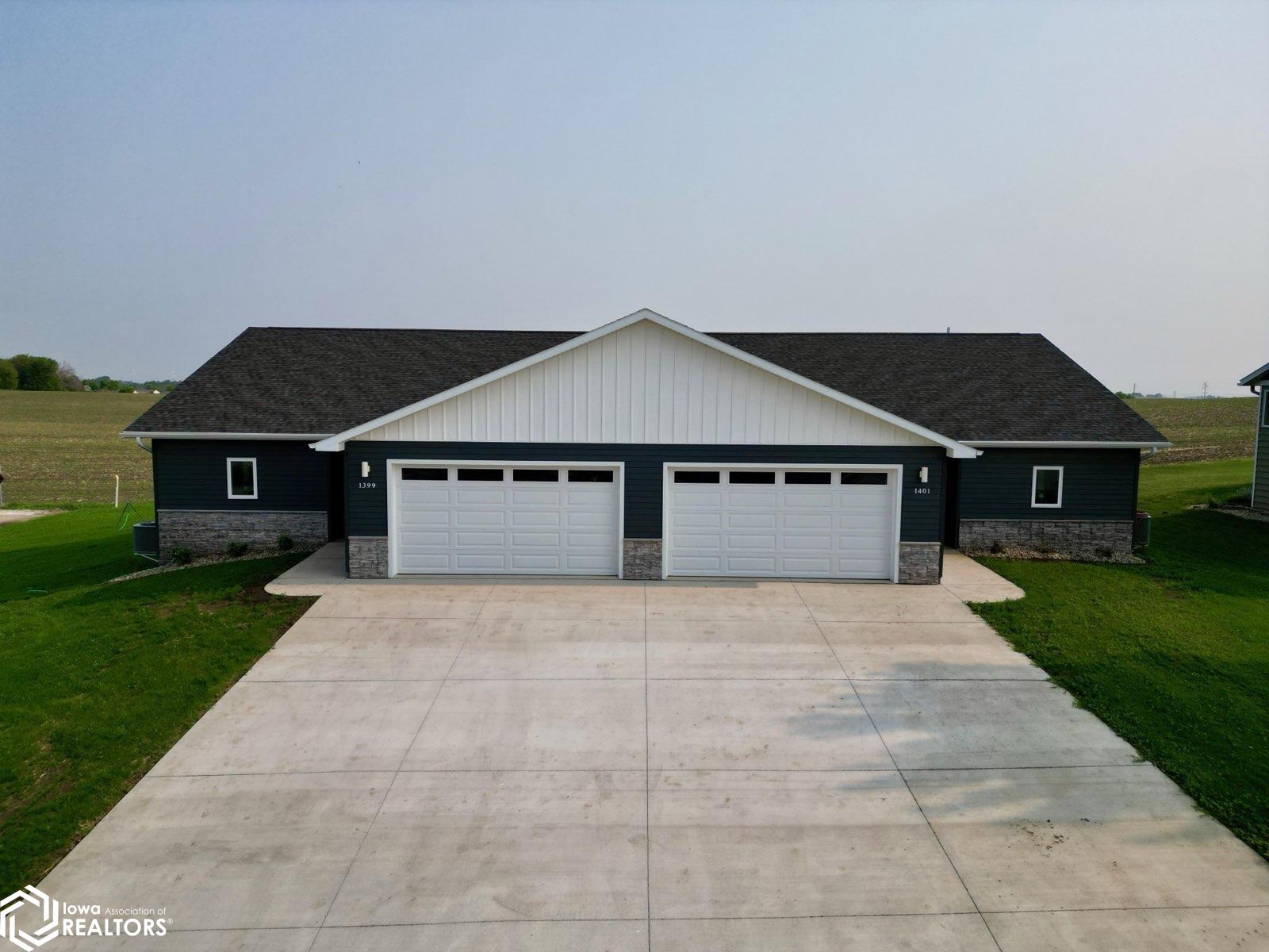 1401 E 11th St., Carroll, Iowa image 2