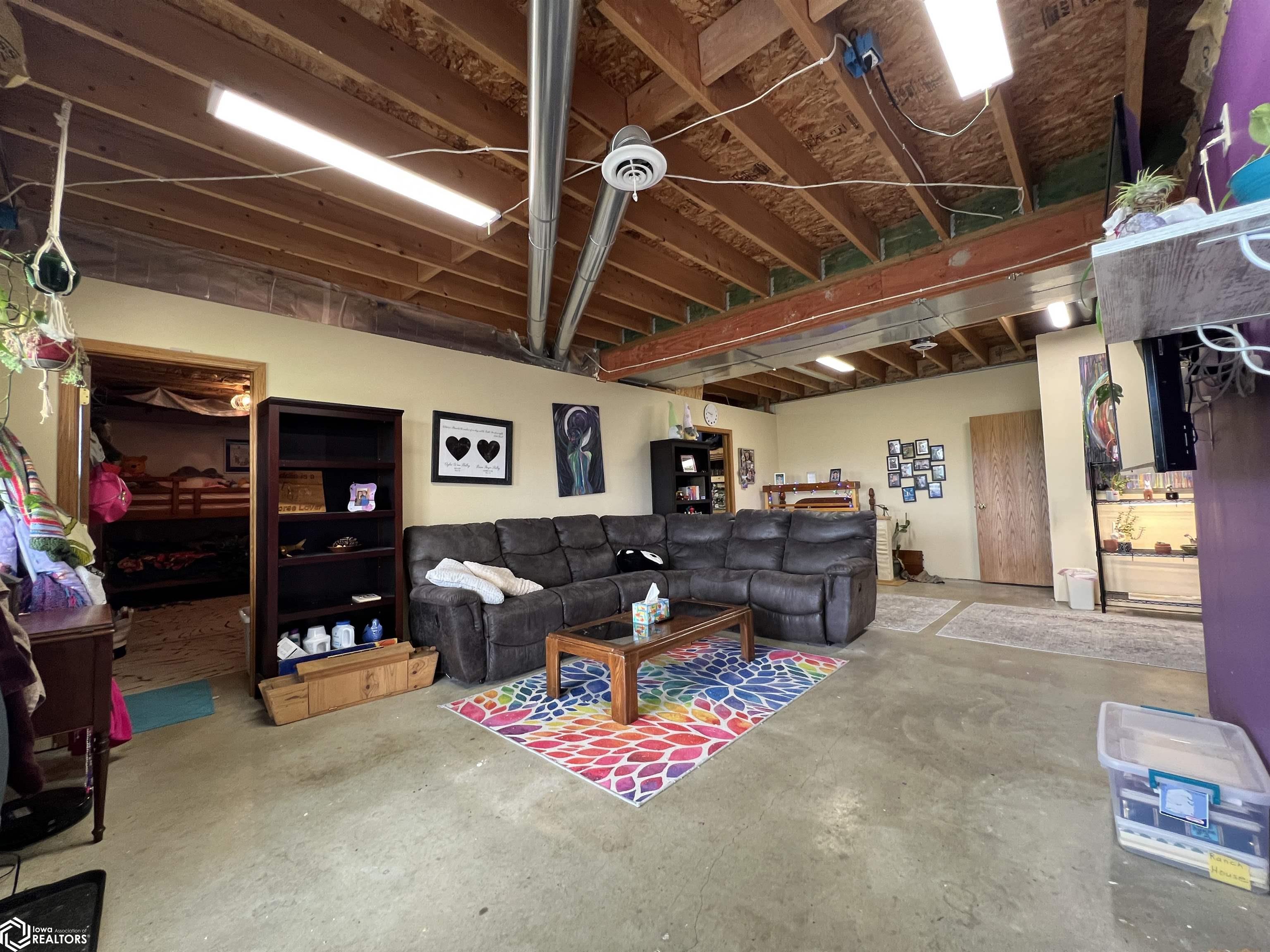 13990 Copperhead Road, Ottumwa, Iowa image 33
