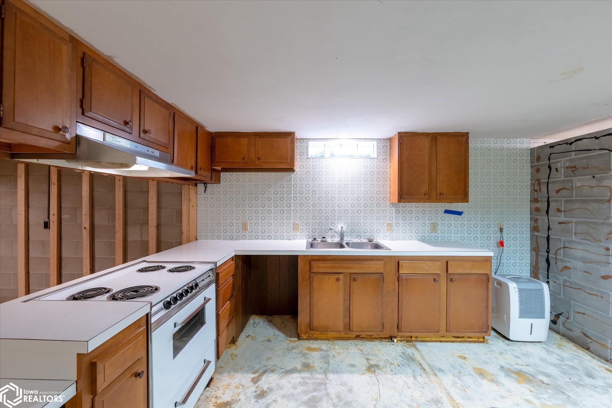 1207 Normal Street, Woodbine, Iowa image 38