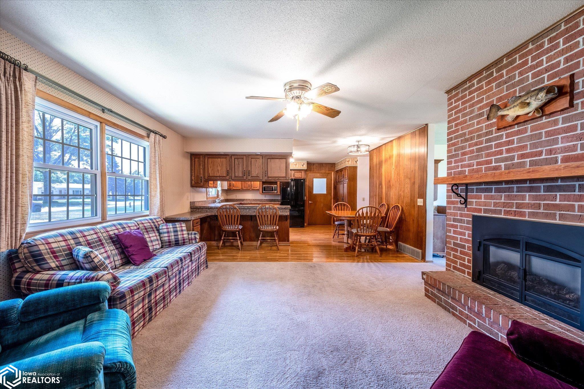 1207 Normal Street, Woodbine, Iowa image 9