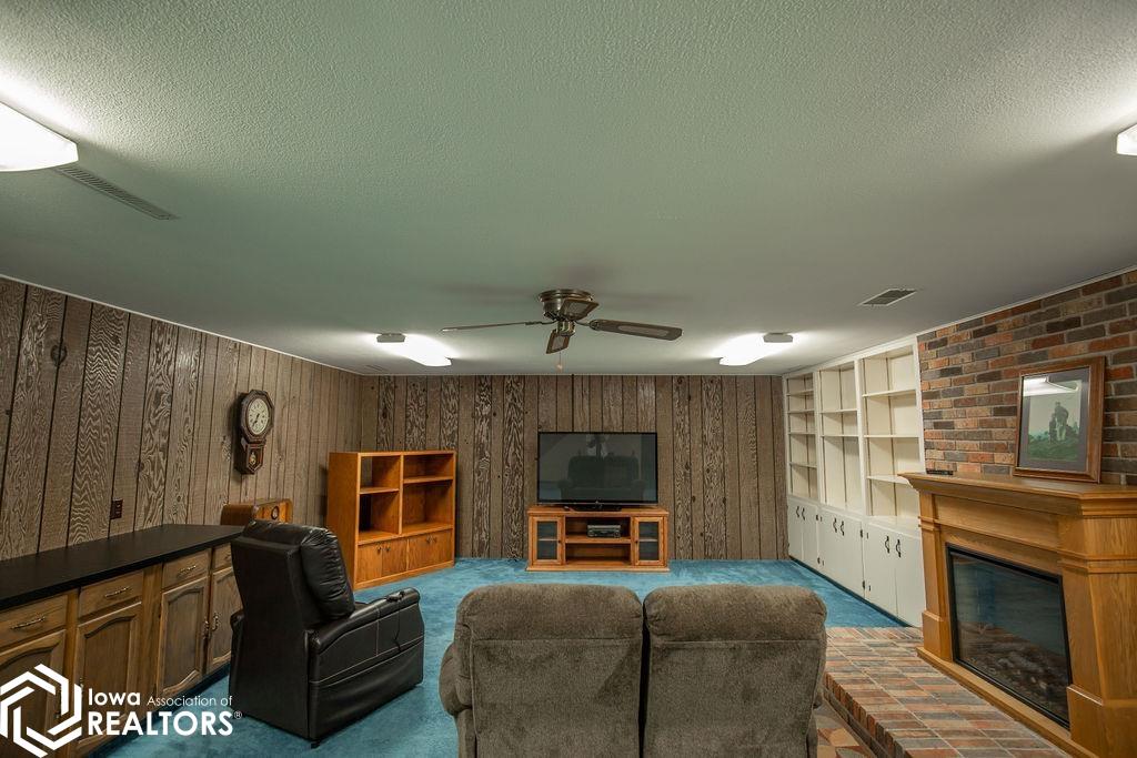 1302 E Linden Street, Algona, Iowa image 20