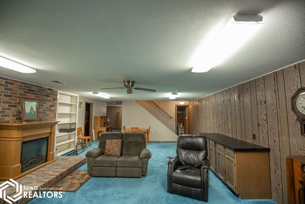 1302 E Linden Street, Algona, Iowa image 22