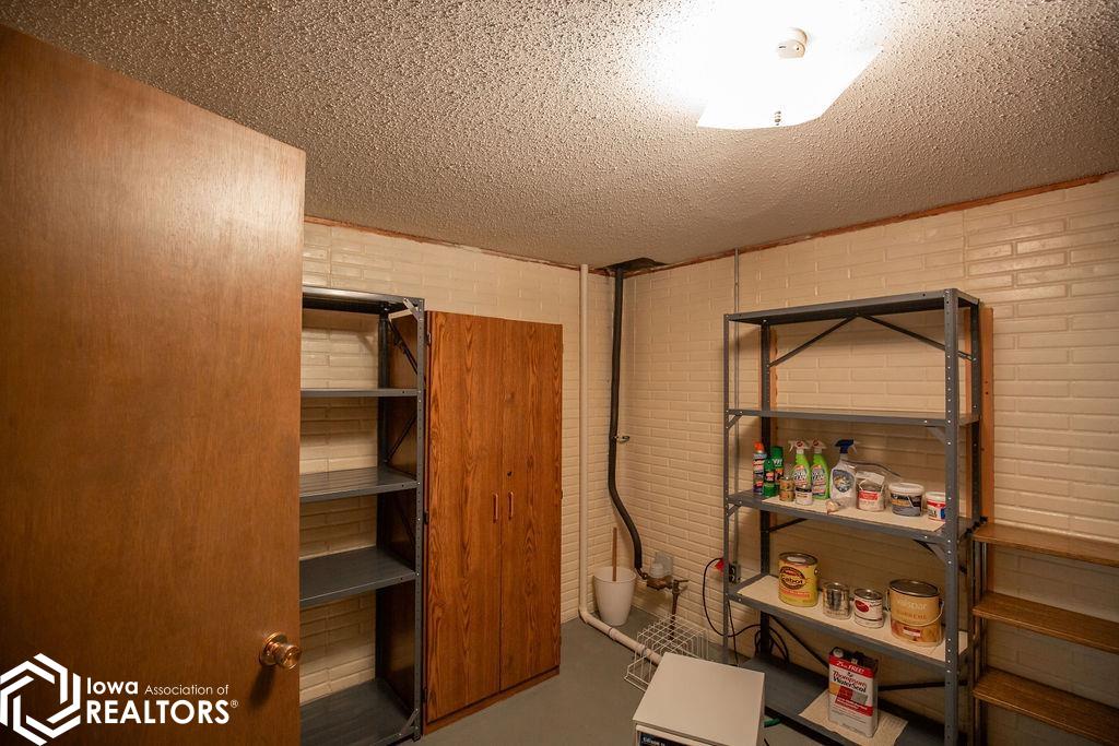 1302 E Linden Street, Algona, Iowa image 29