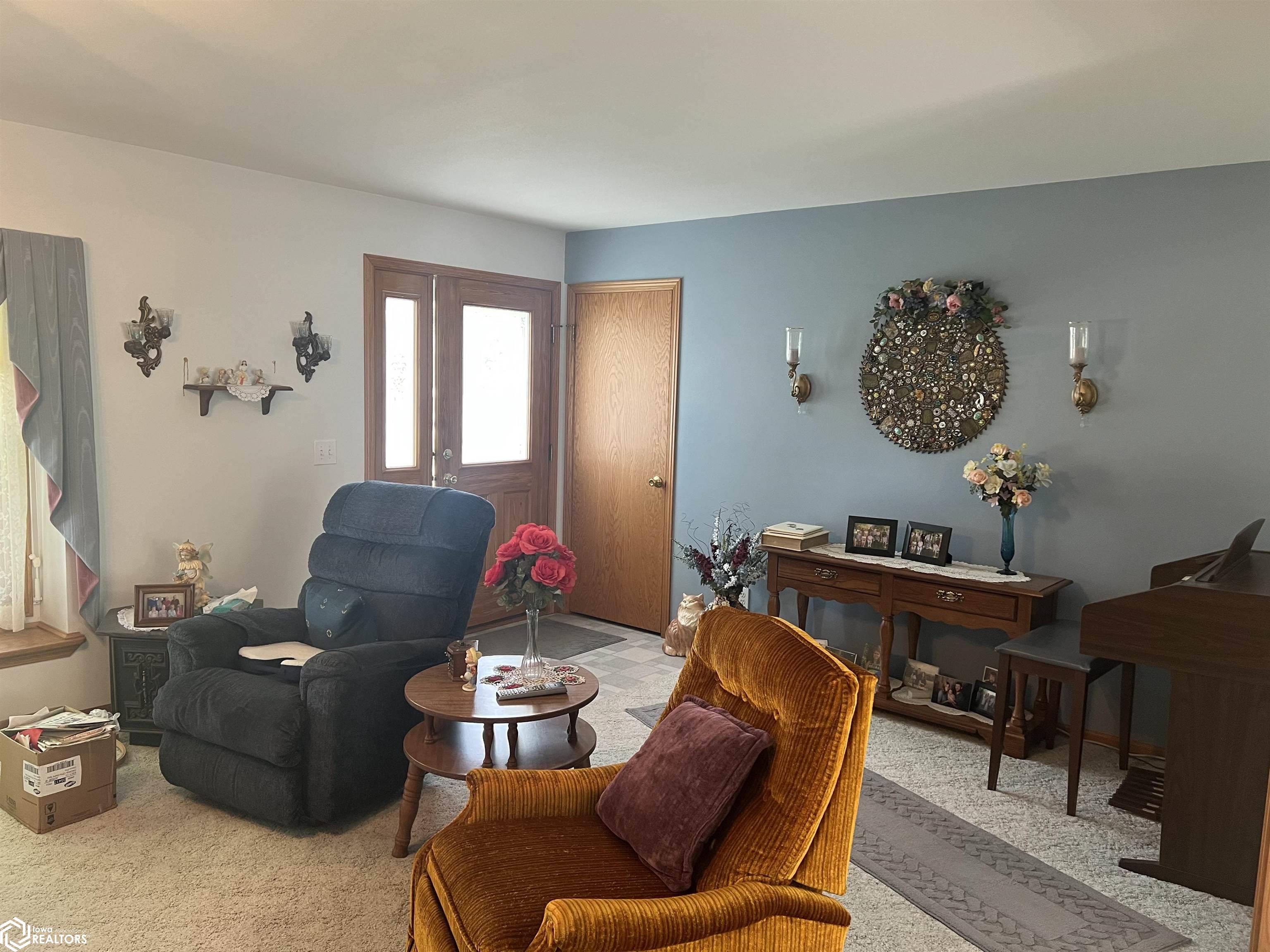 314 Circle Drive, Manilla, Iowa image 2