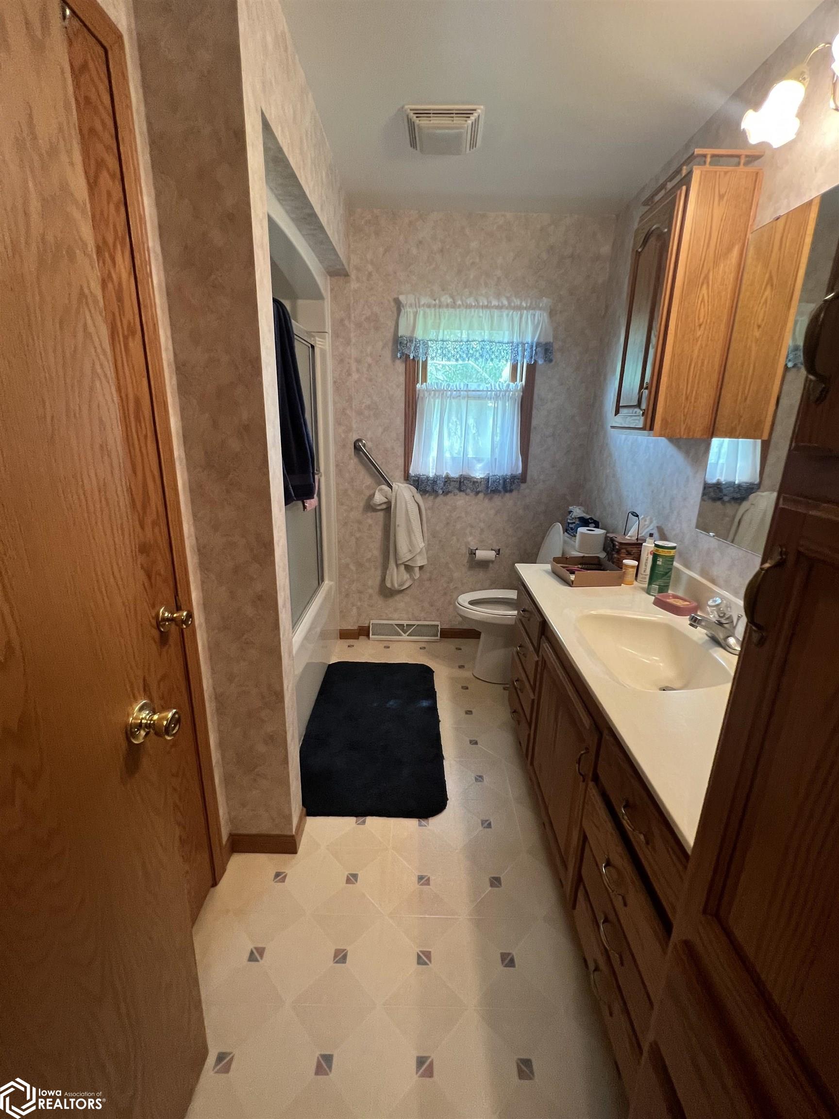314 Circle Drive, Manilla, Iowa image 11