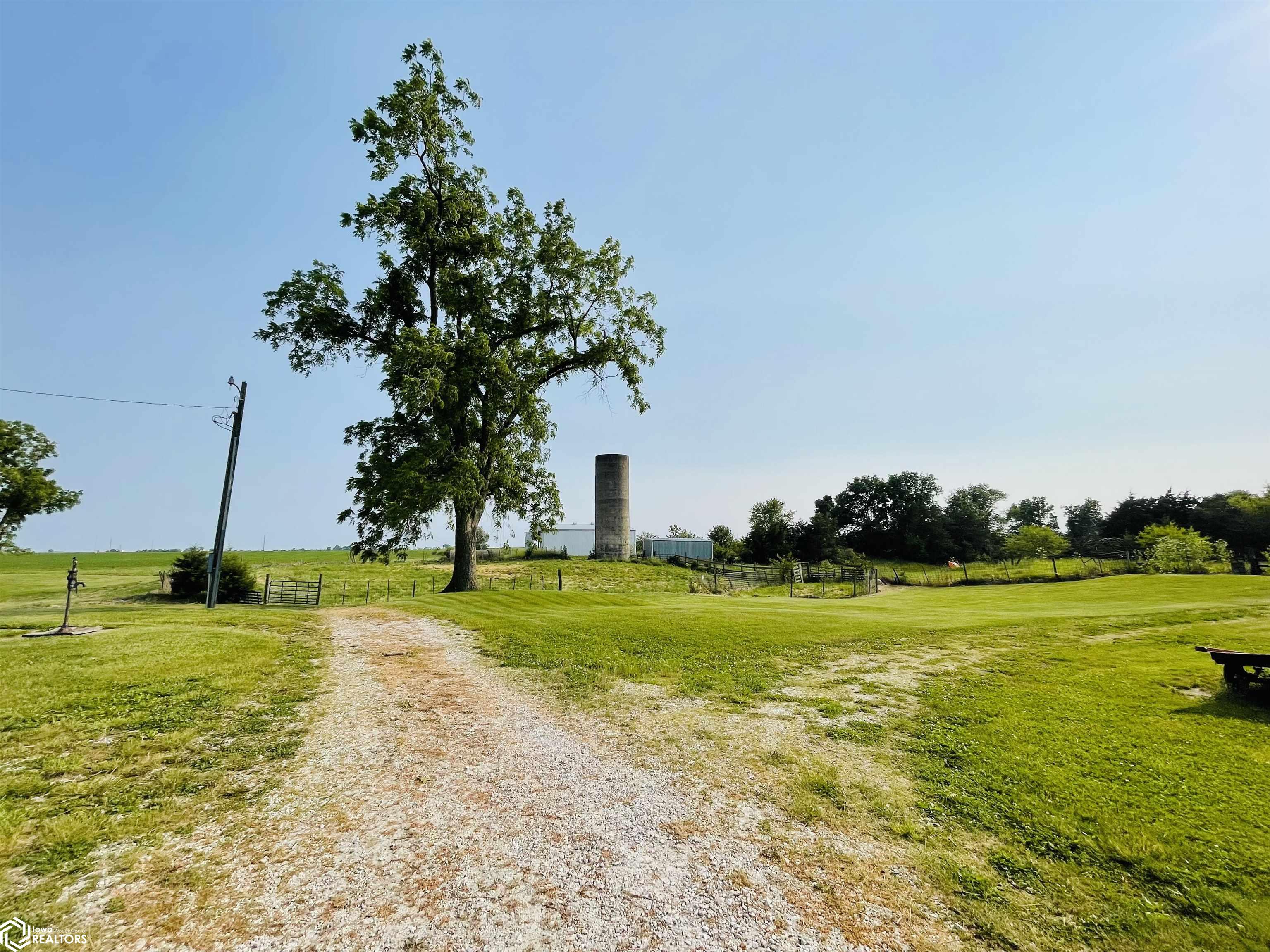 1441 E County Rd 2650, Niota, Illinois image 36