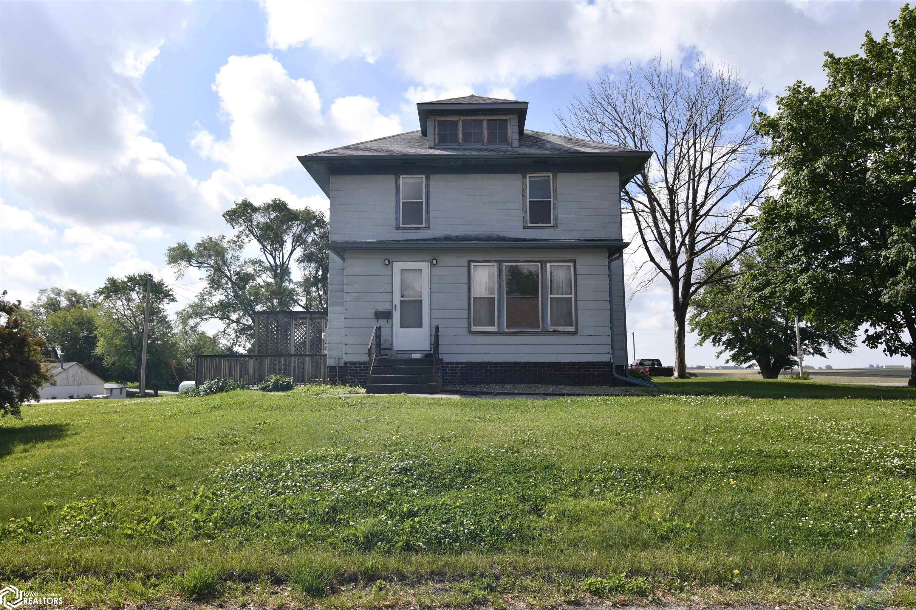311 W Church Street, Gilman, Iowa image 1
