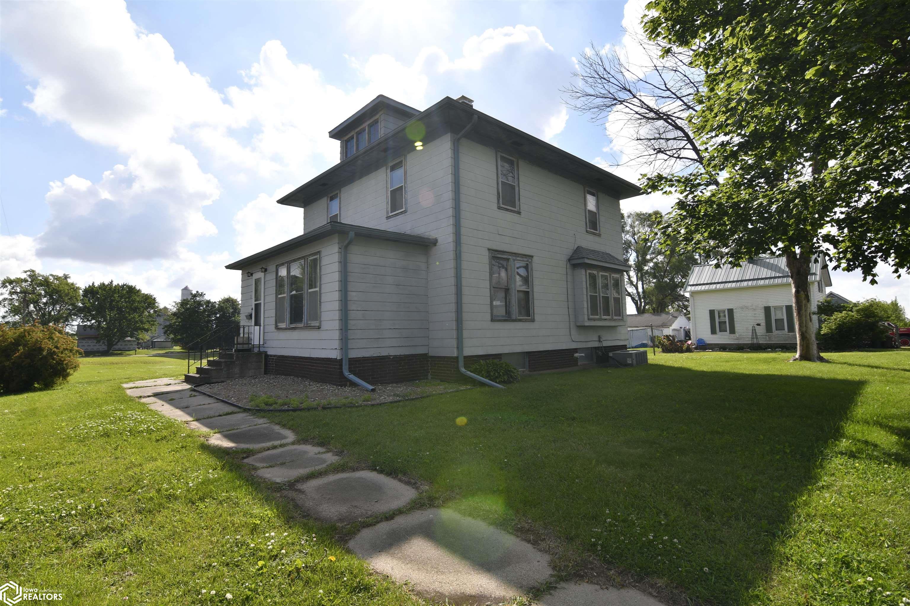311 W Church Street, Gilman, Iowa image 2