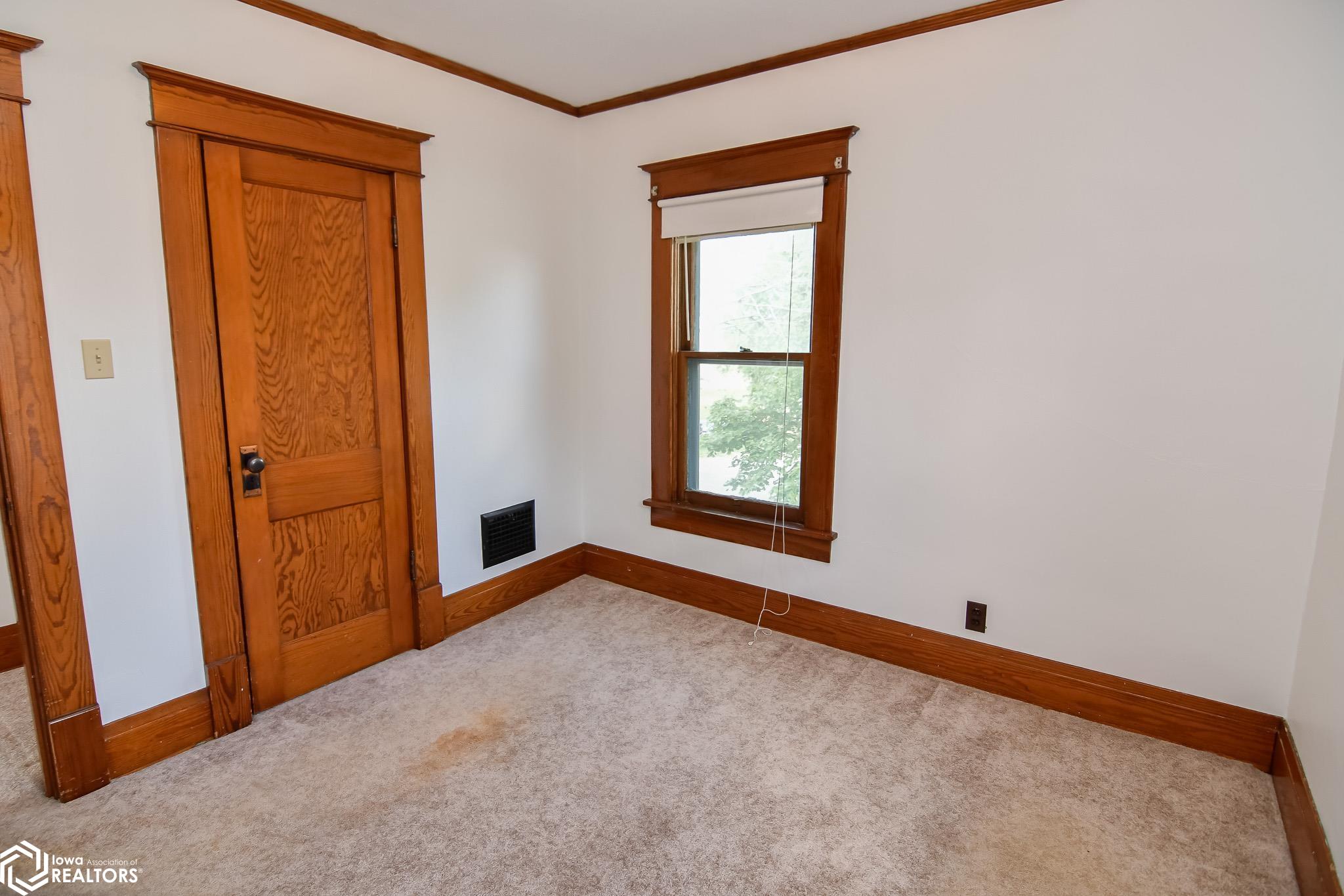 311 W Church Street, Gilman, Iowa image 23