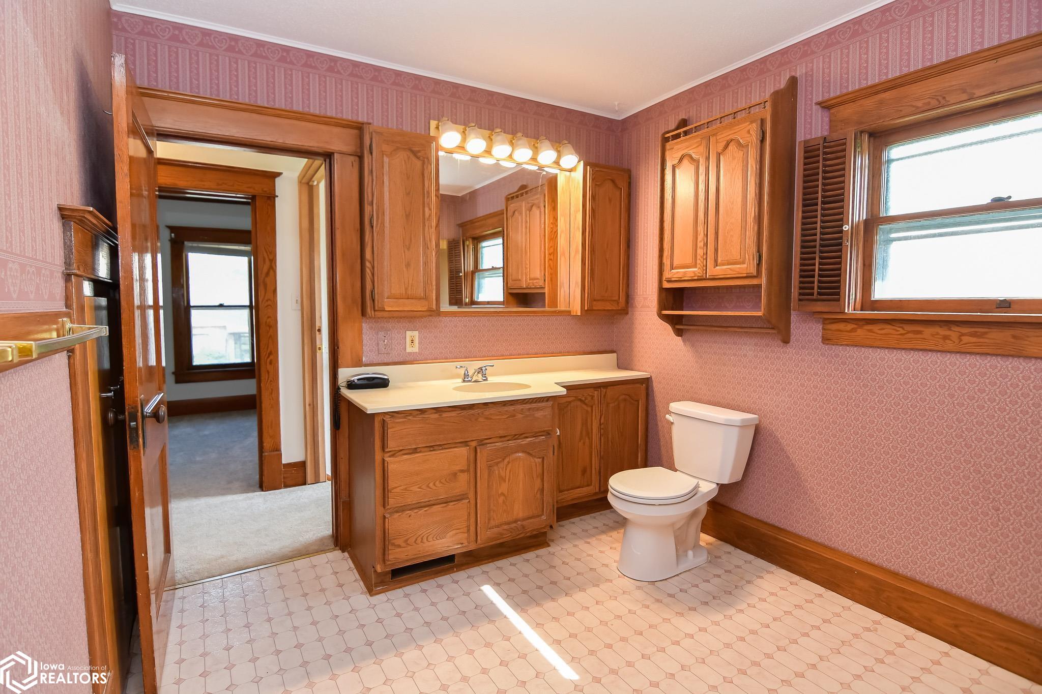 311 W Church Street, Gilman, Iowa image 27