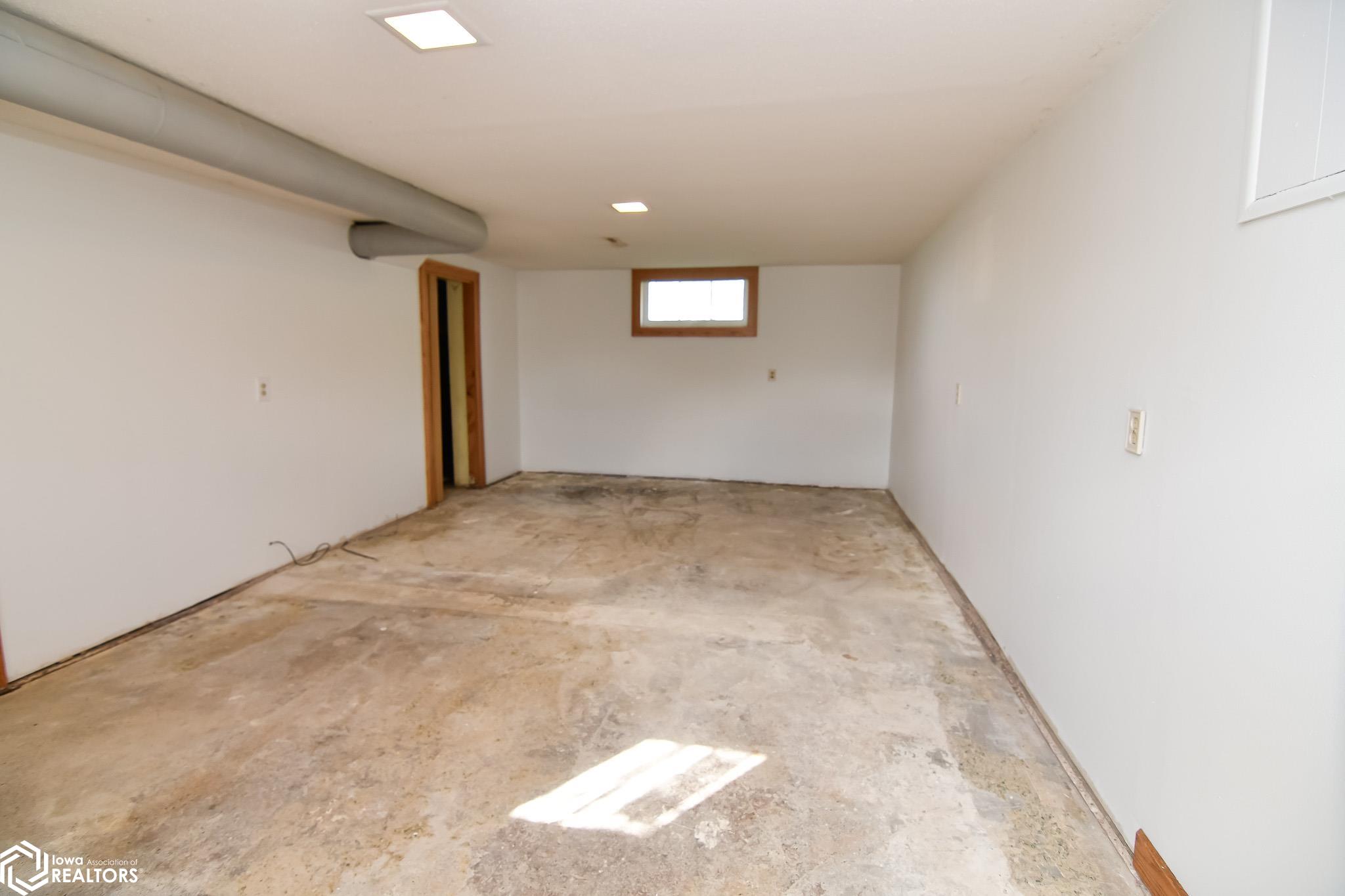 311 W Church Street, Gilman, Iowa image 32