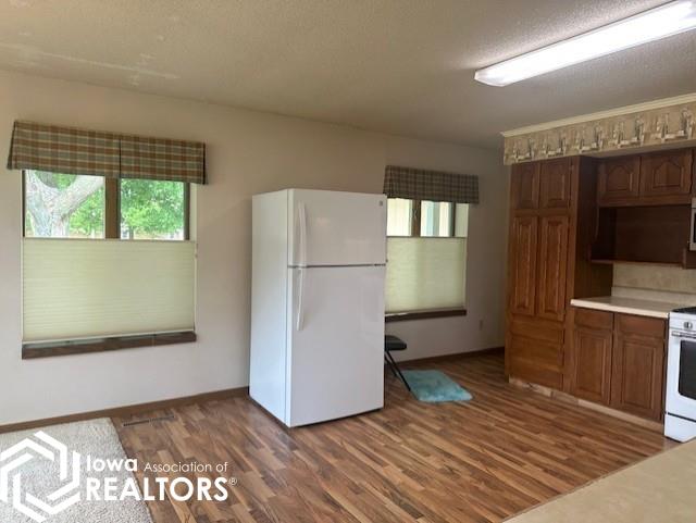 387 2nd Avenue, Britt, Iowa image 4