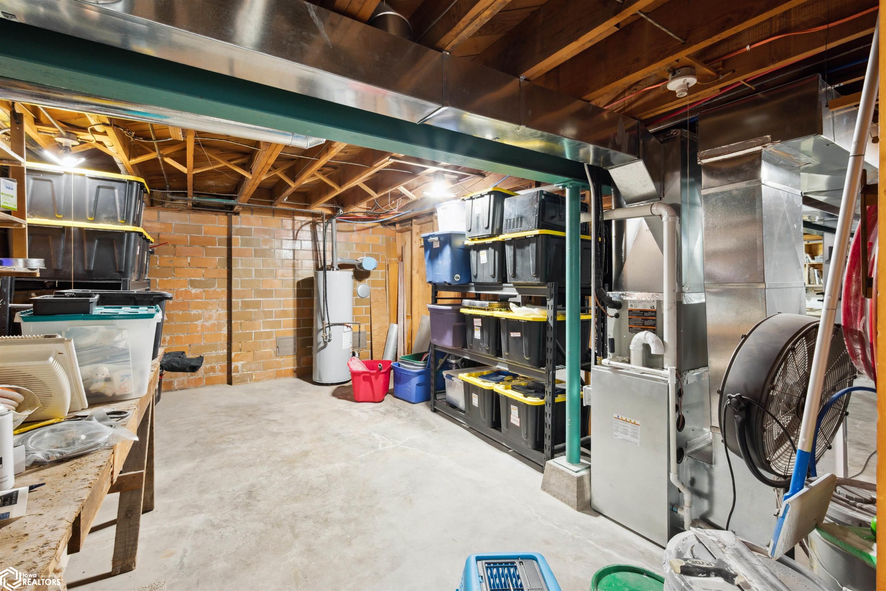 201 N 9th Street, Montezuma, Iowa image 20
