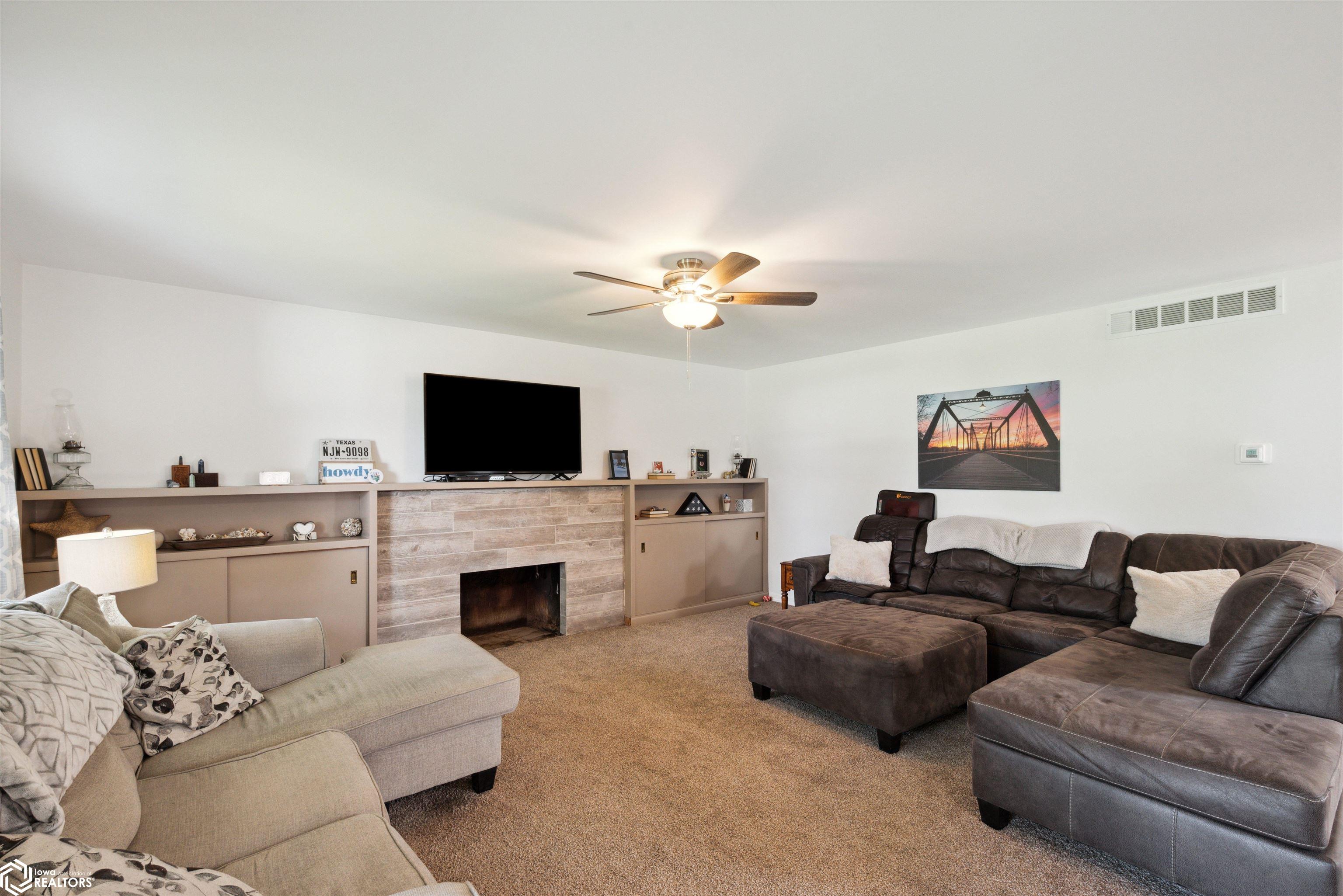 201 N 9th Street, Montezuma, Iowa image 6