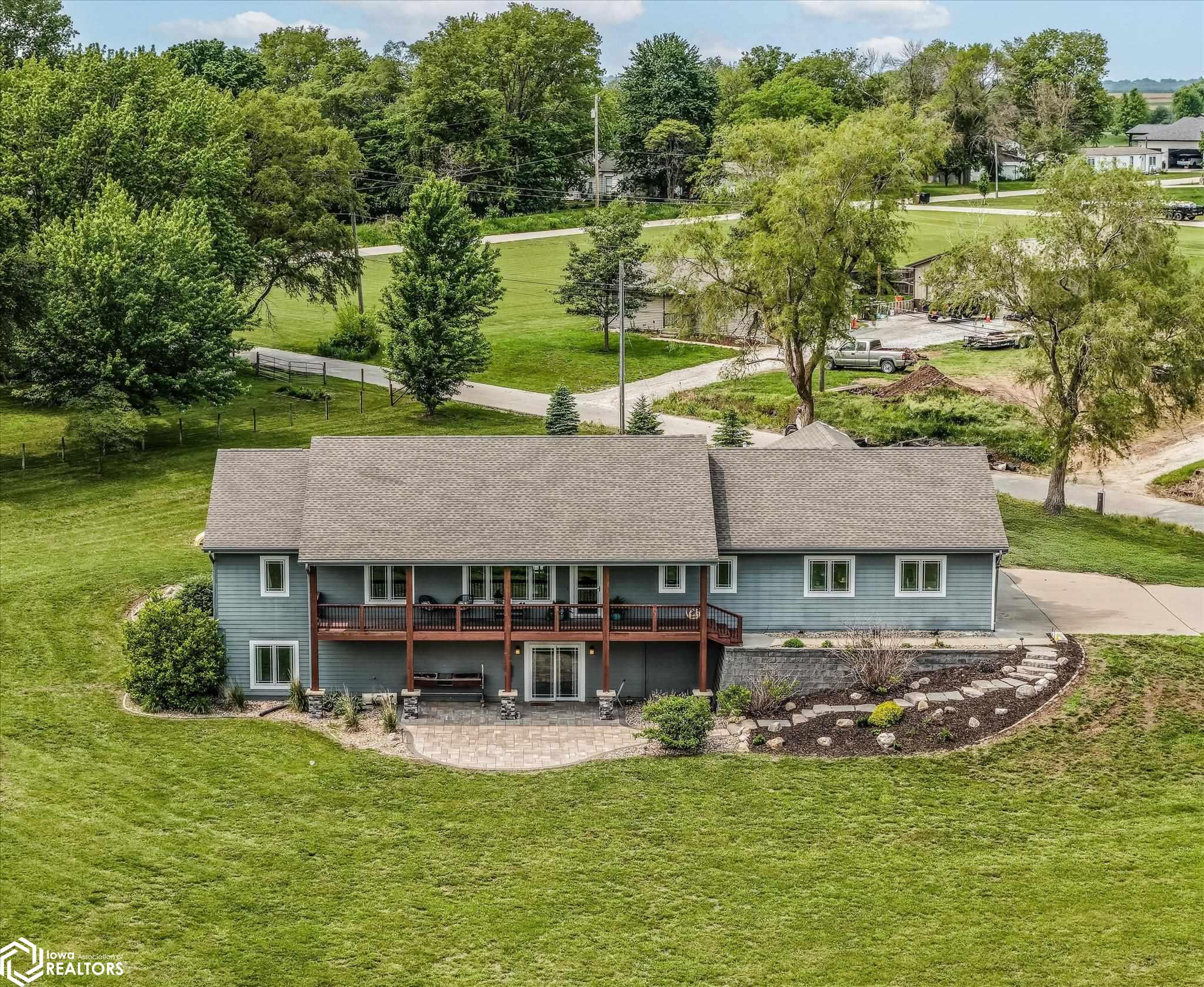 206 Vine Street, Tabor, Iowa image 3
