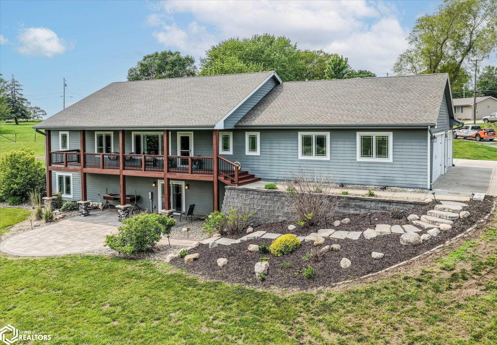 206 Vine Street, Tabor, Iowa image 4