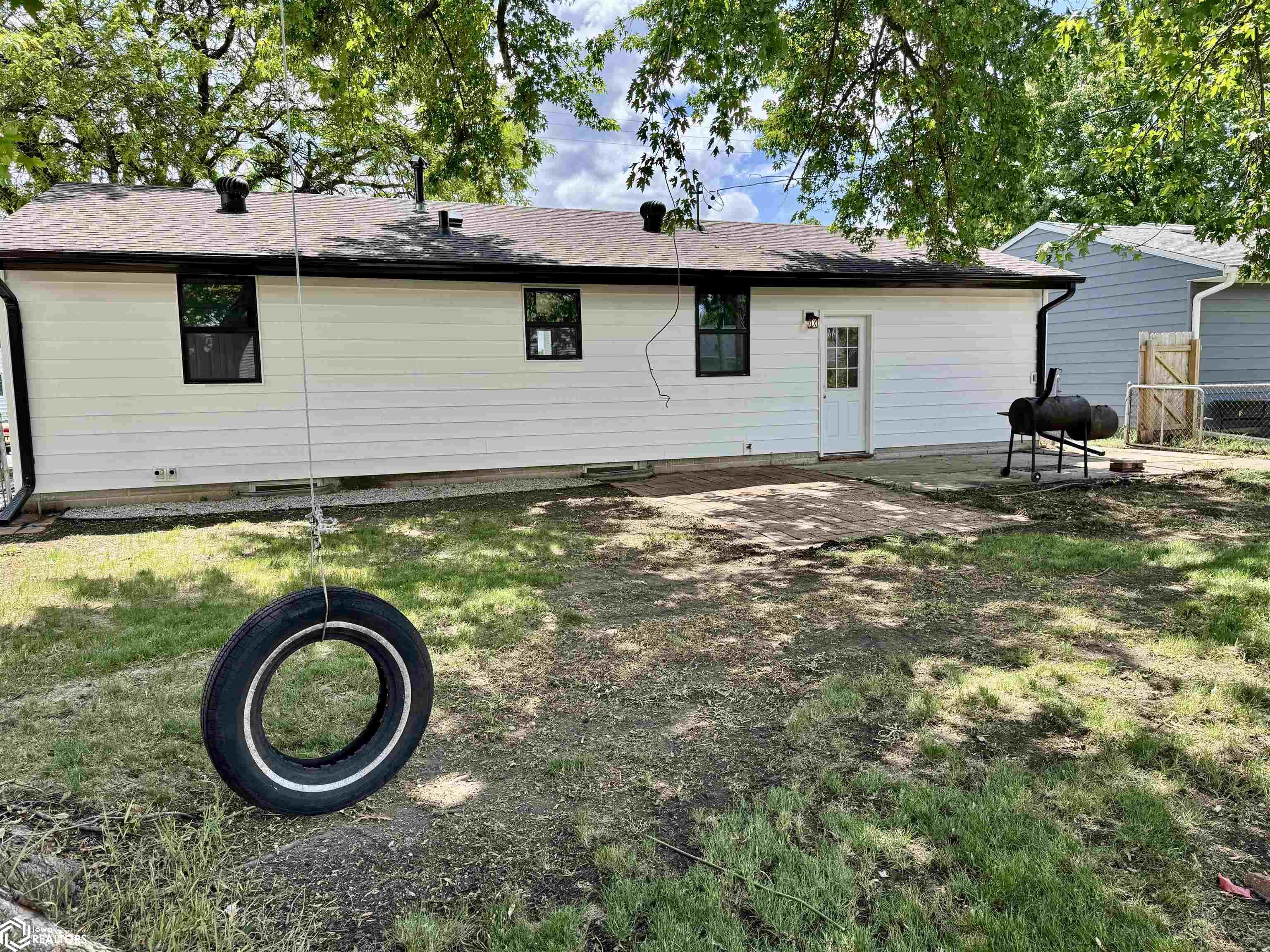 424 23rd St, Mason City, Iowa image 18