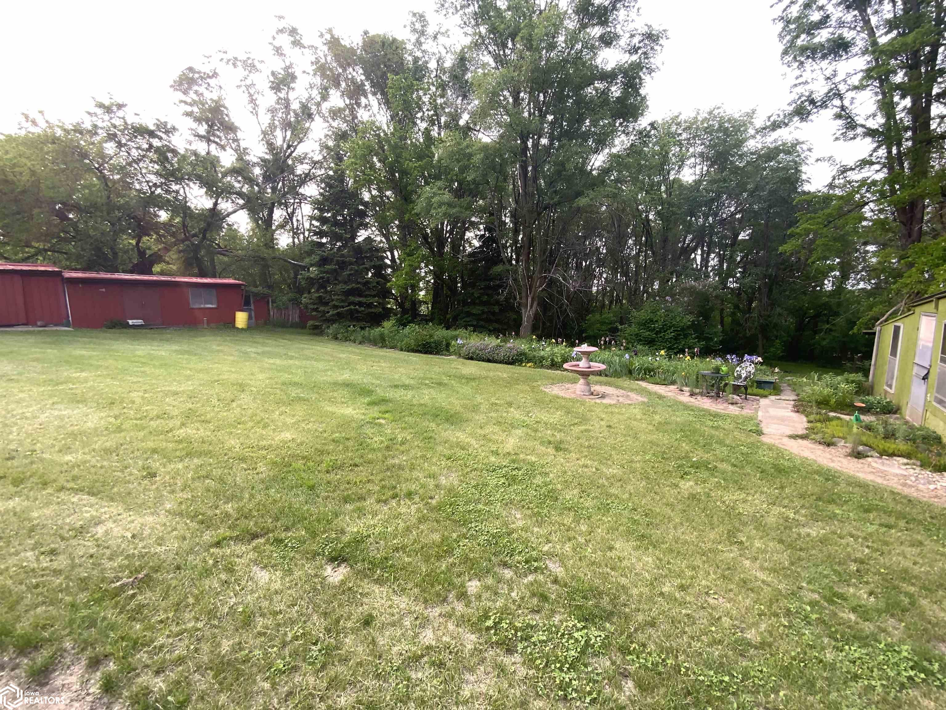 324 Nassau Street, Deloit, Iowa image 5