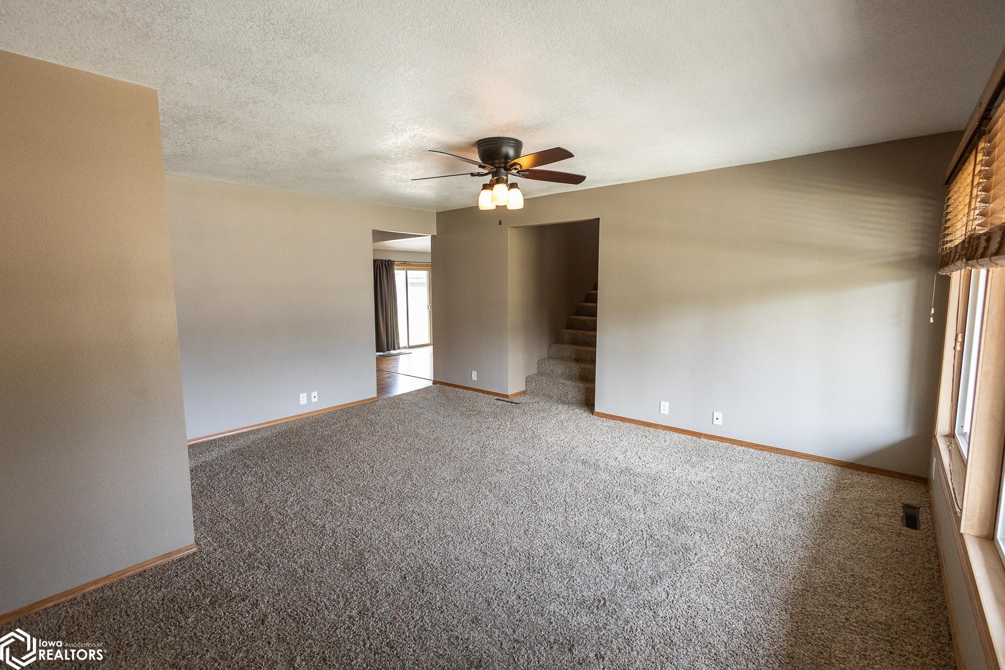 785 W 5th St, Garner, Iowa image 11