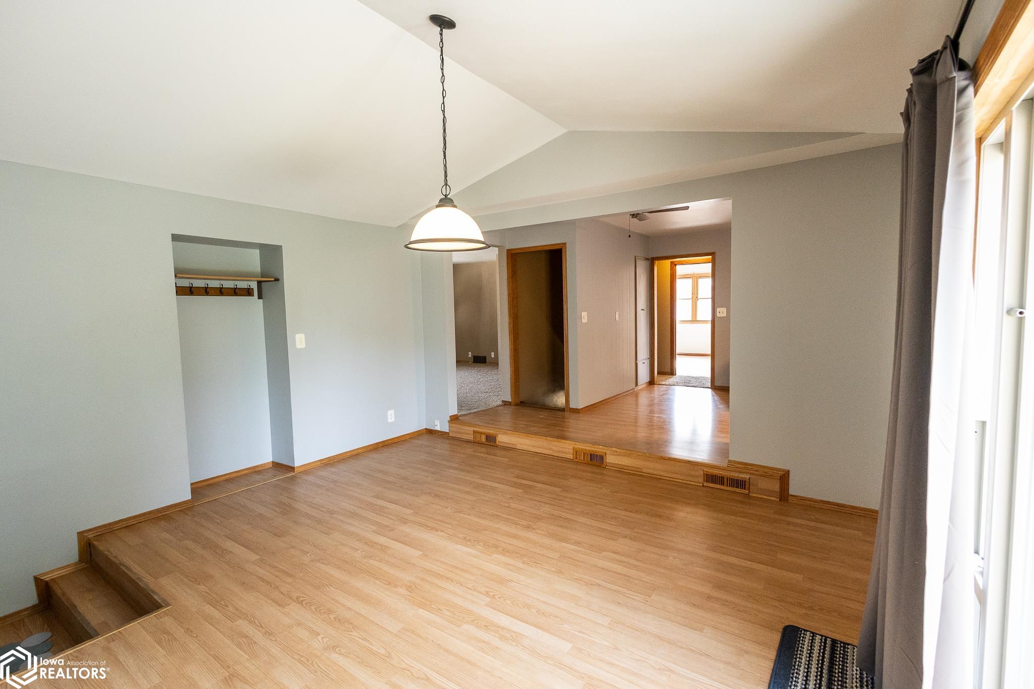 785 W 5th St, Garner, Iowa image 23