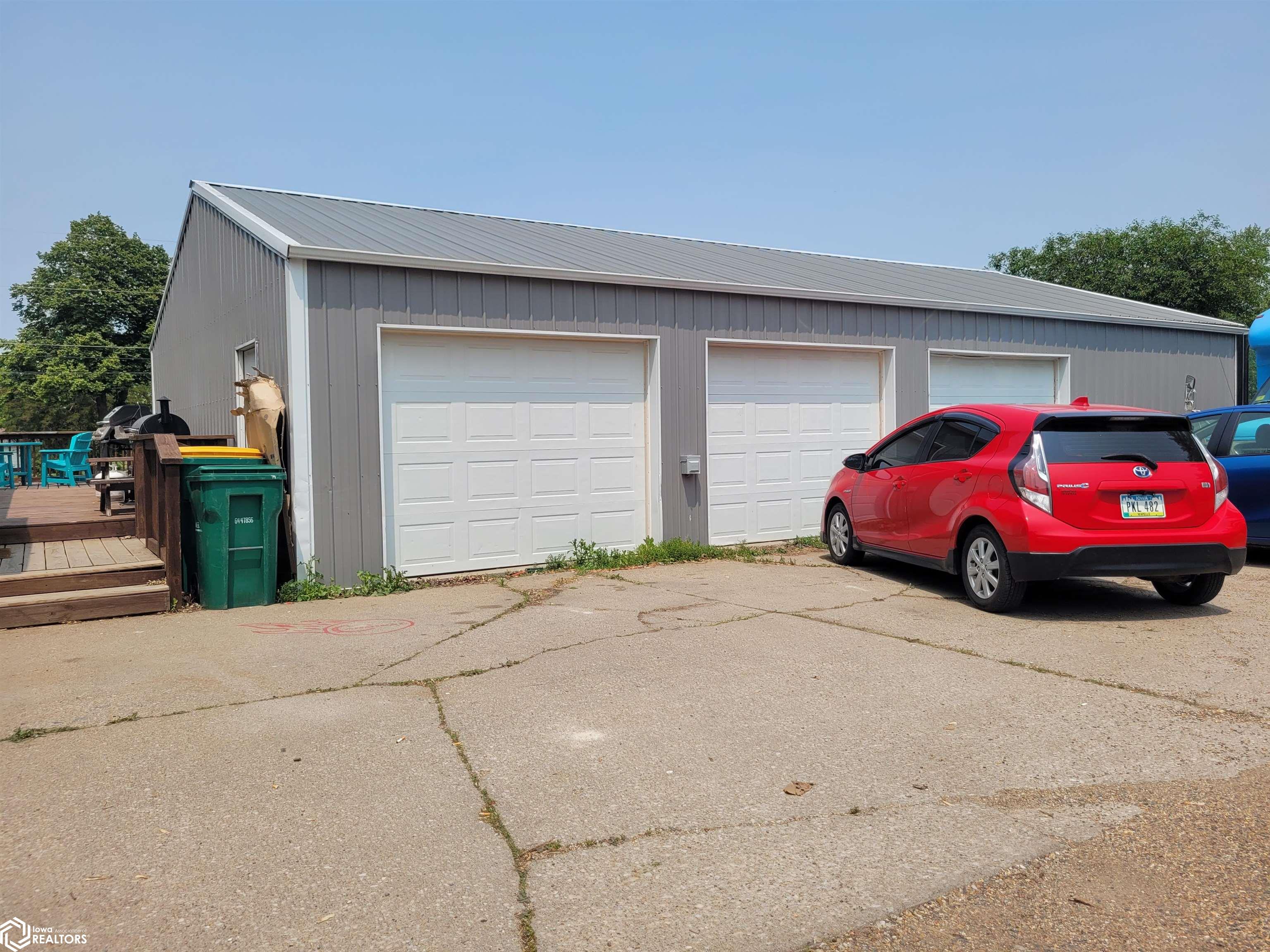 110 N College, Agency, Iowa image 4