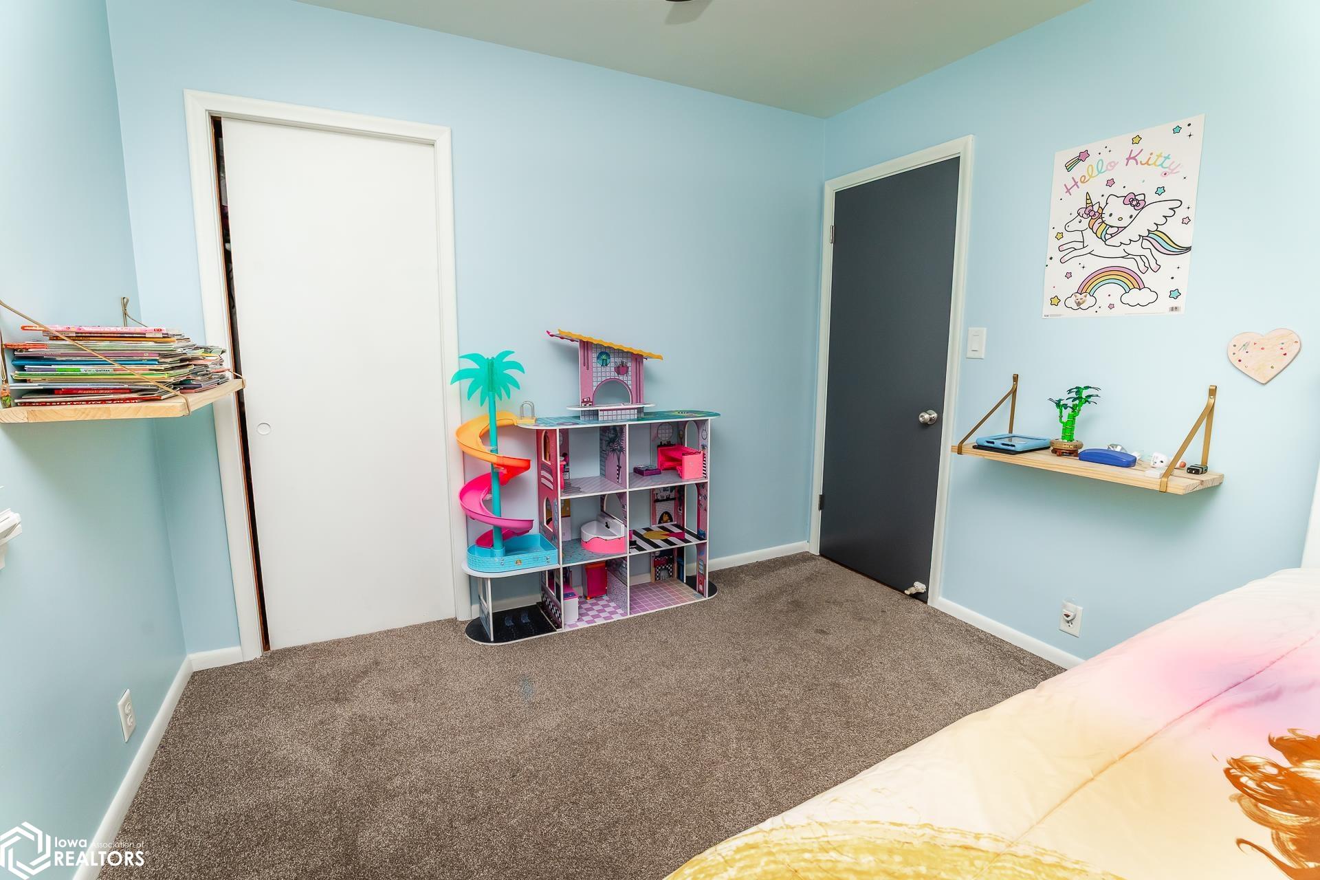 8 S 14th Street, Marshalltown, Iowa image 32