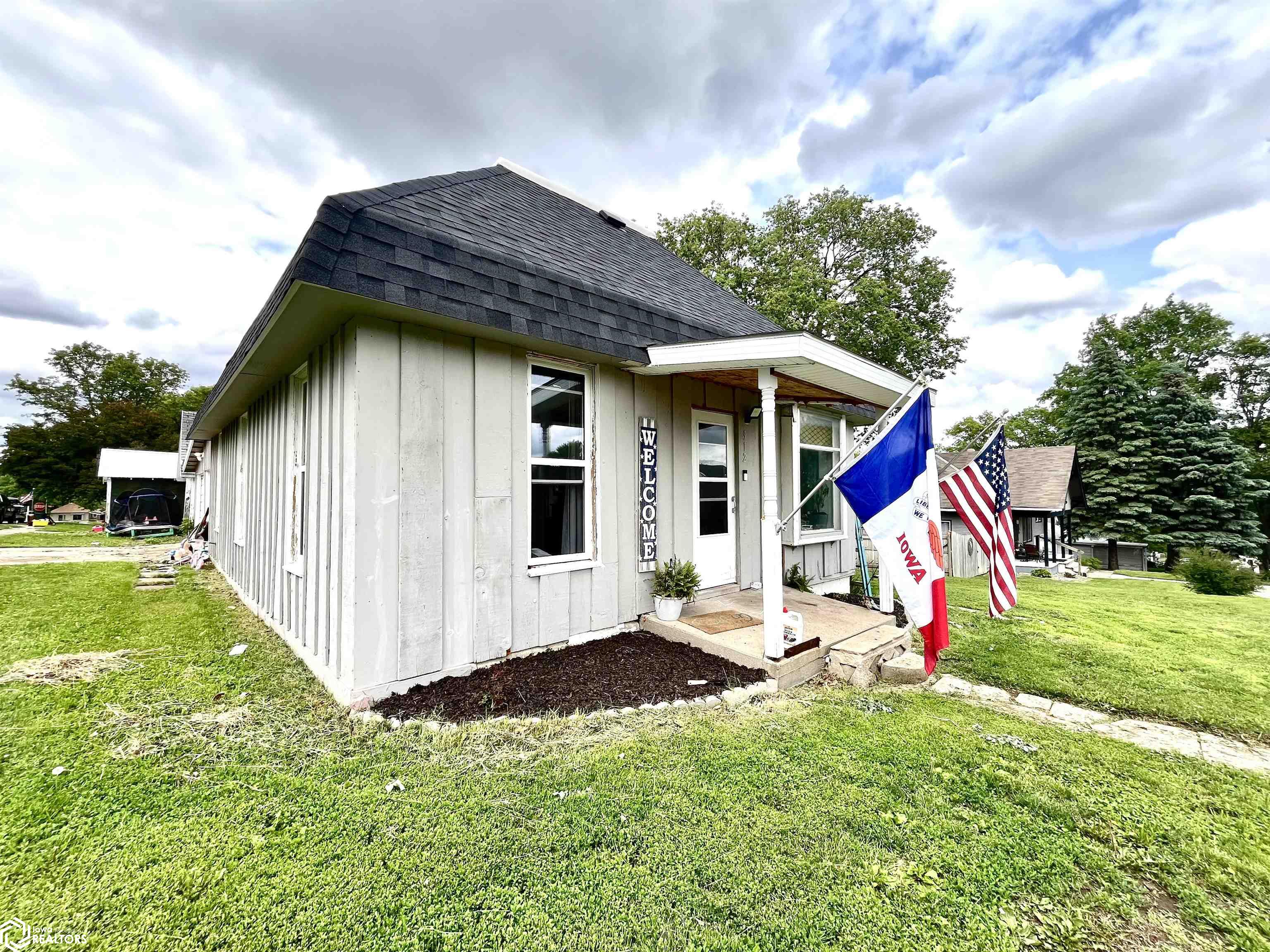 912 Tarkington Street, Harlan, Iowa image 1