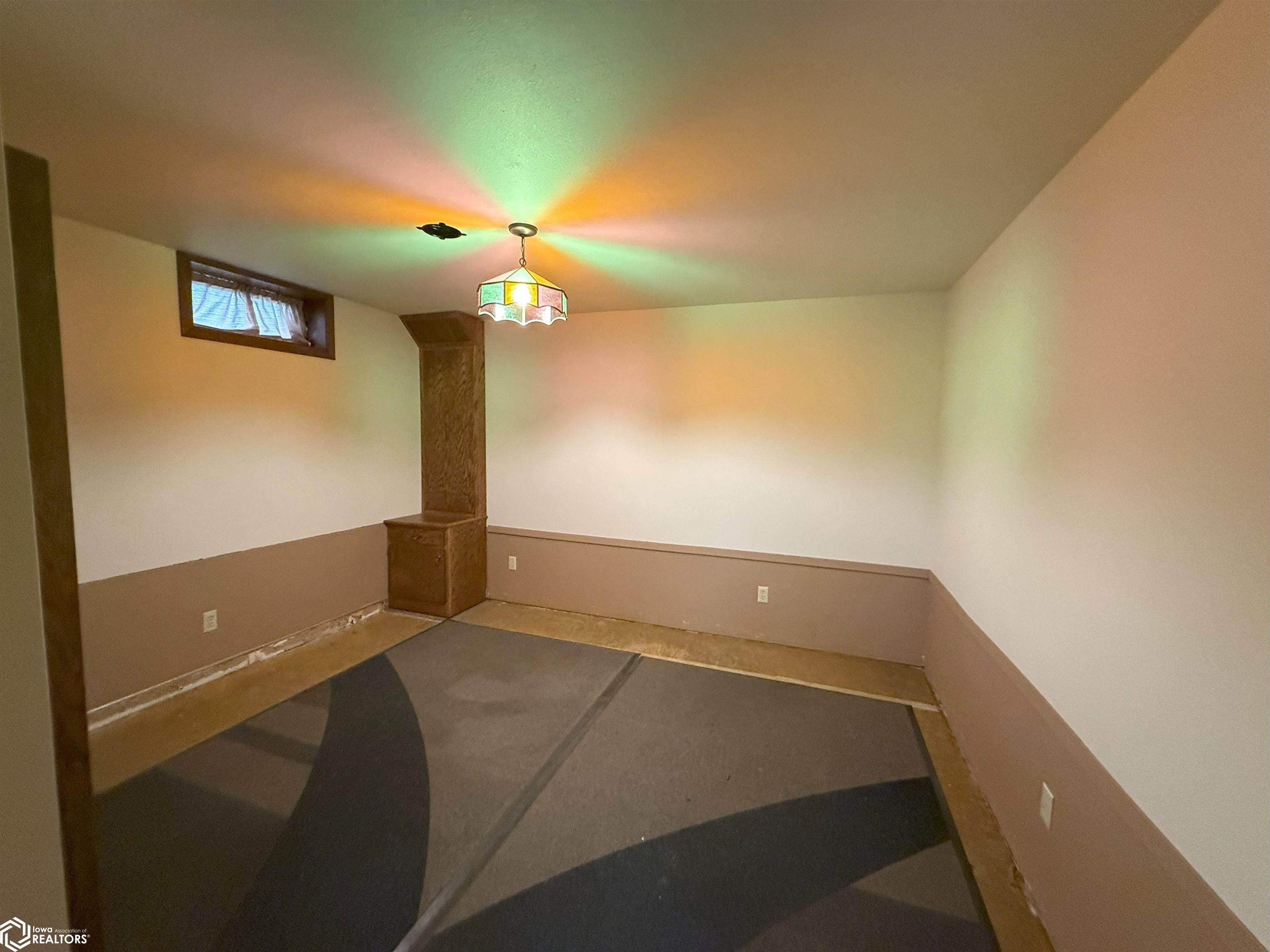 207 Blaine Street, Ledyard, Iowa image 30