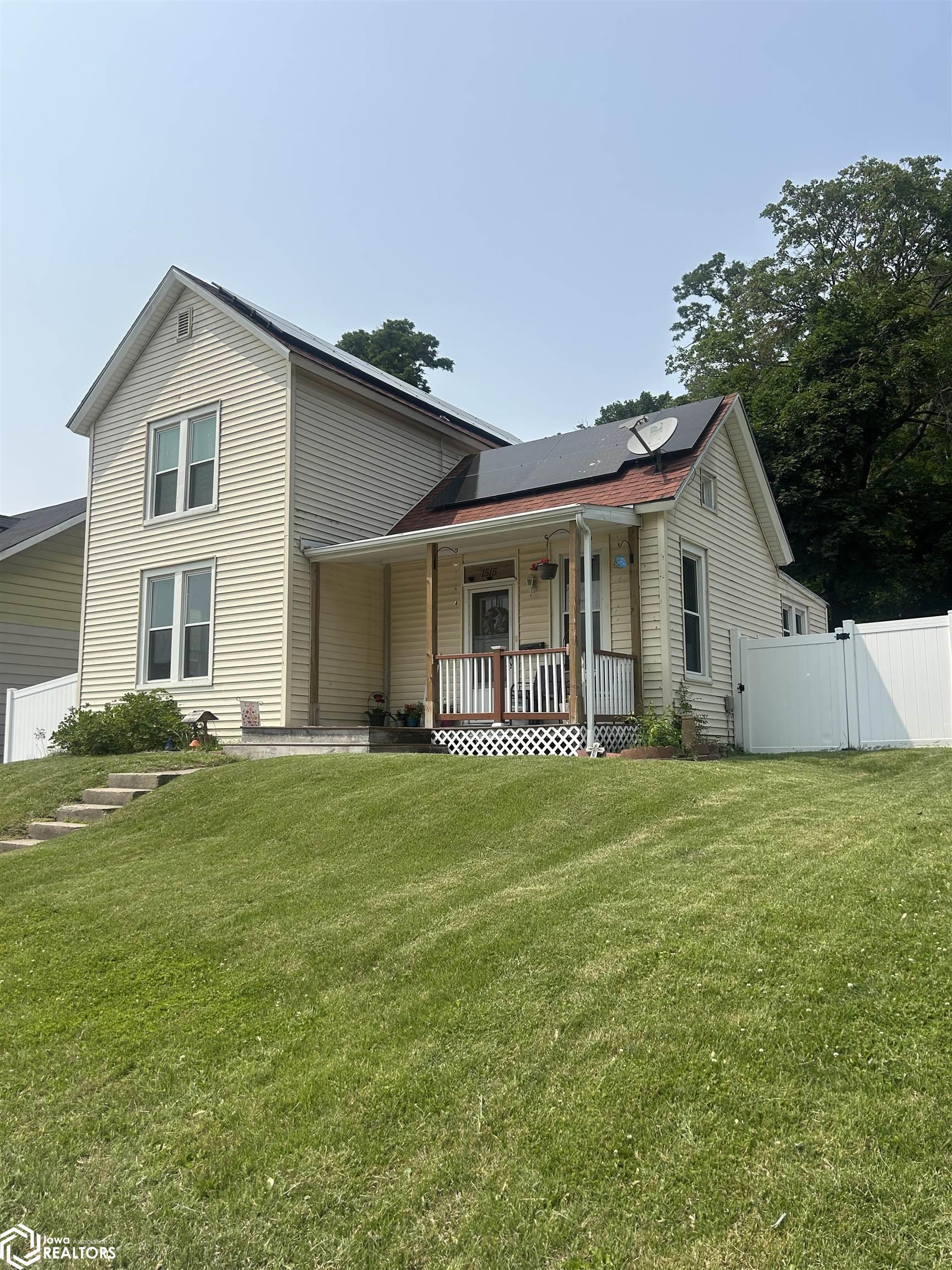 1515 Avenue B, Fort Madison, Iowa image 1