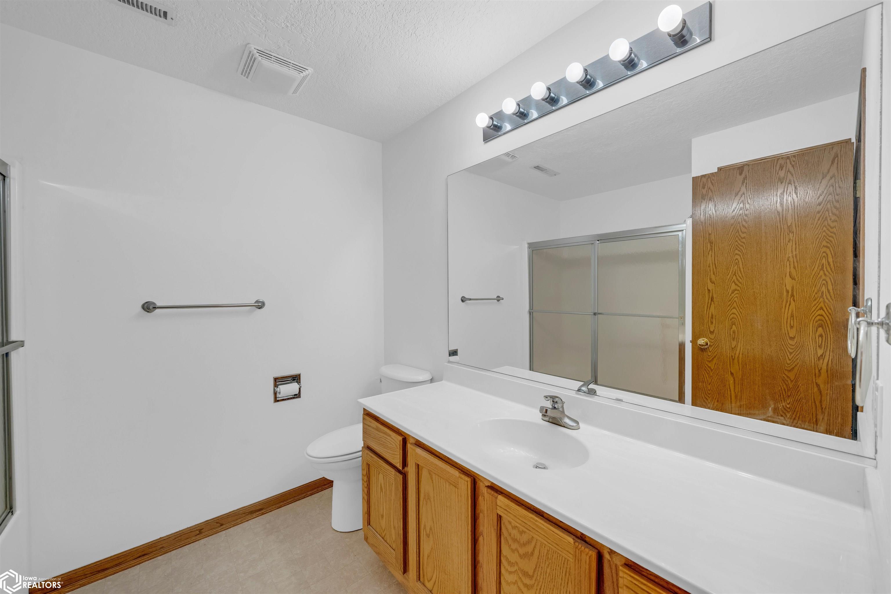 810 NE 5th Street, Ankeny, Iowa image 19