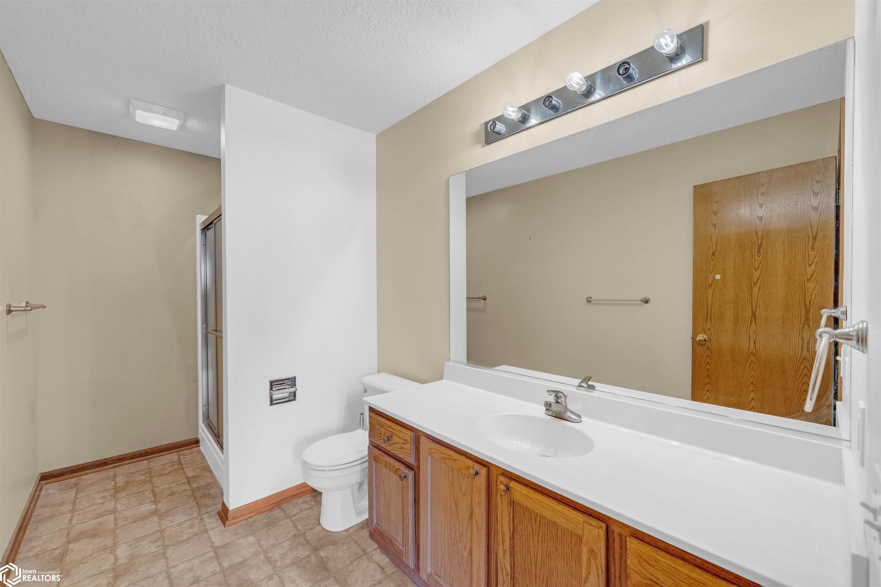 810 NE 5th Street, Ankeny, Iowa image 20