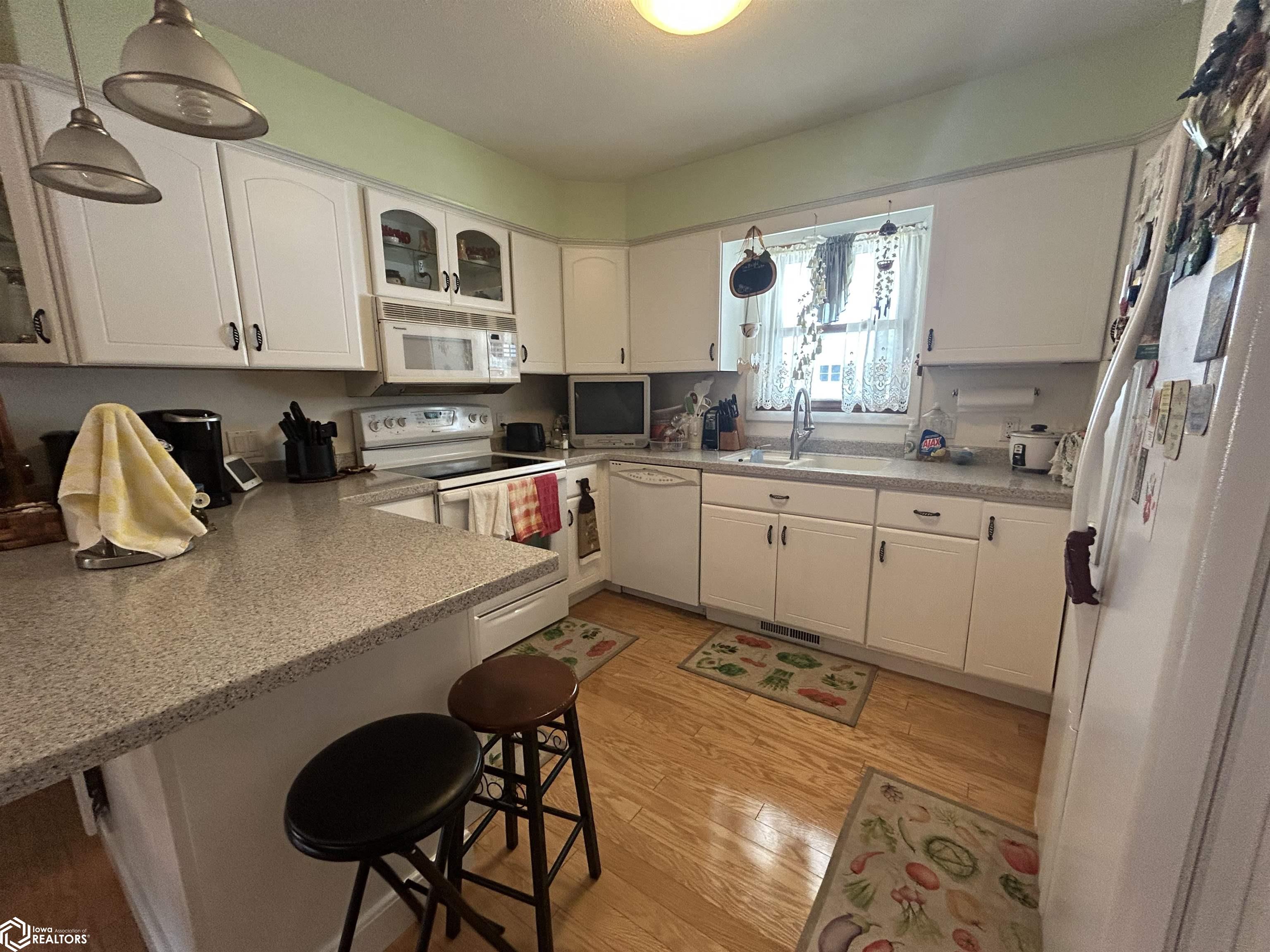 205 Helm Street, Marshalltown, Iowa image 13