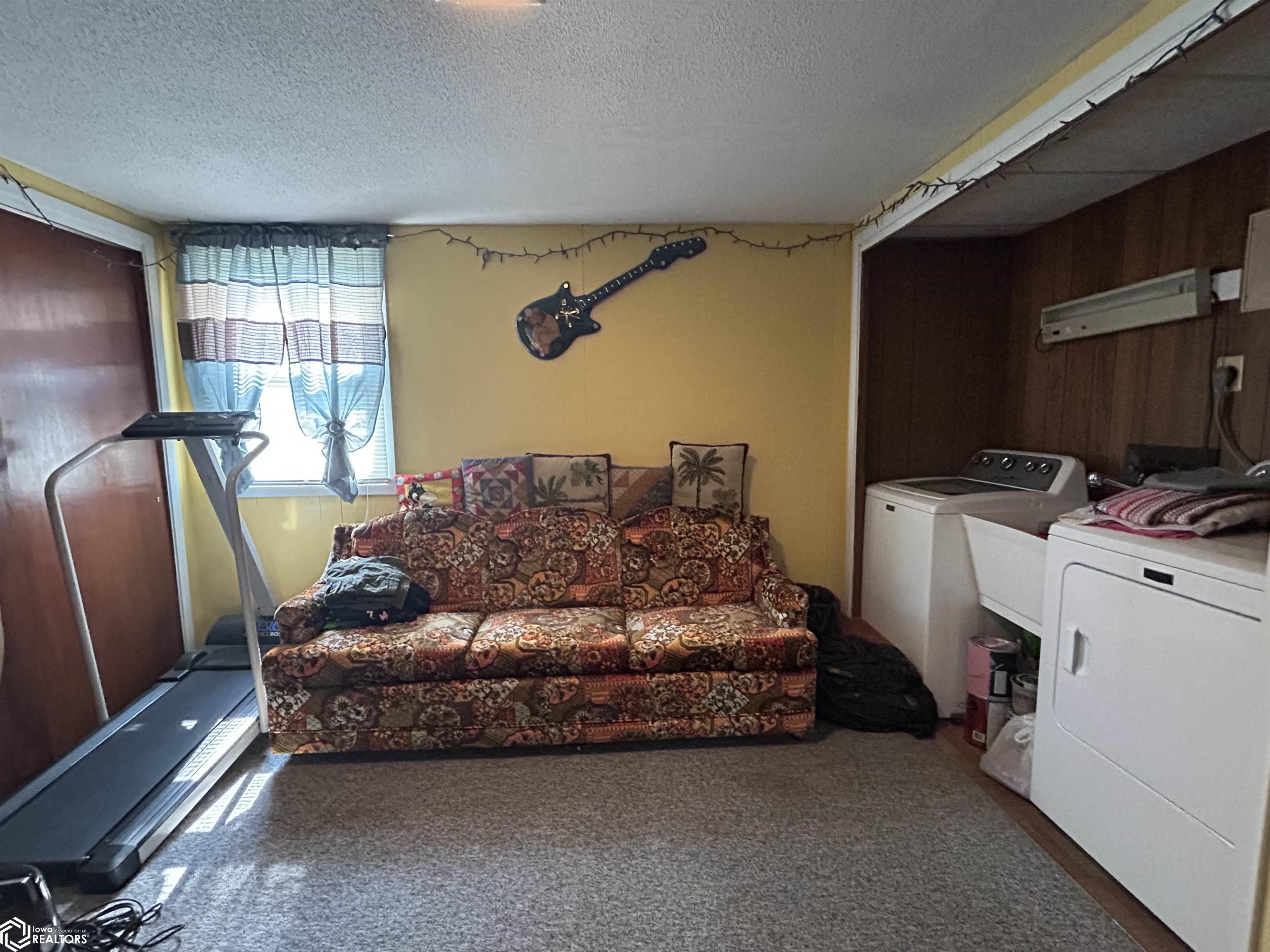 205 Helm Street, Marshalltown, Iowa image 29