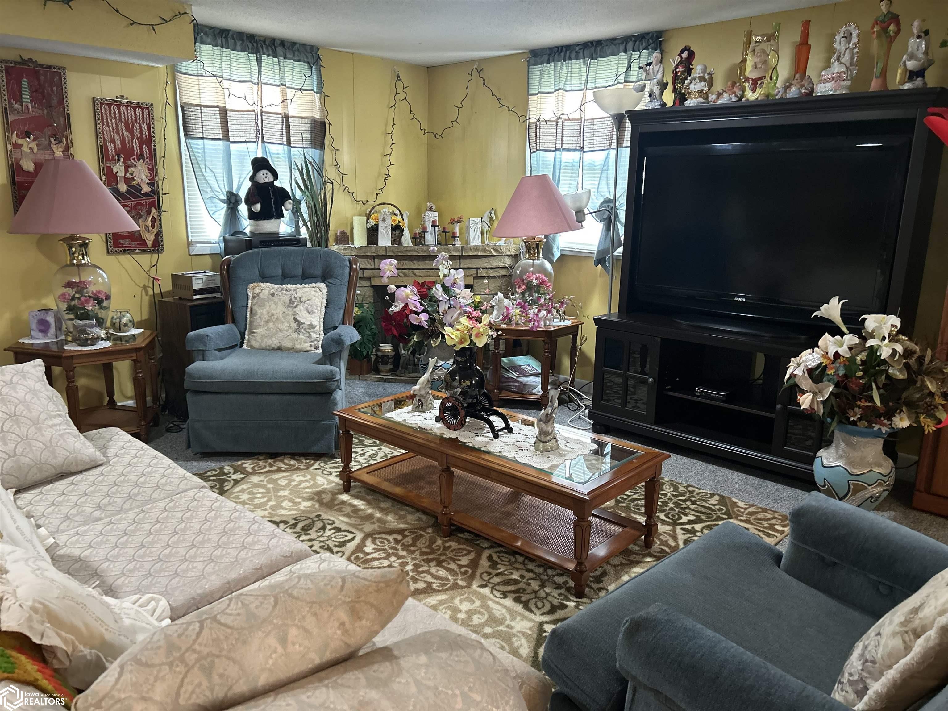205 Helm Street, Marshalltown, Iowa image 32