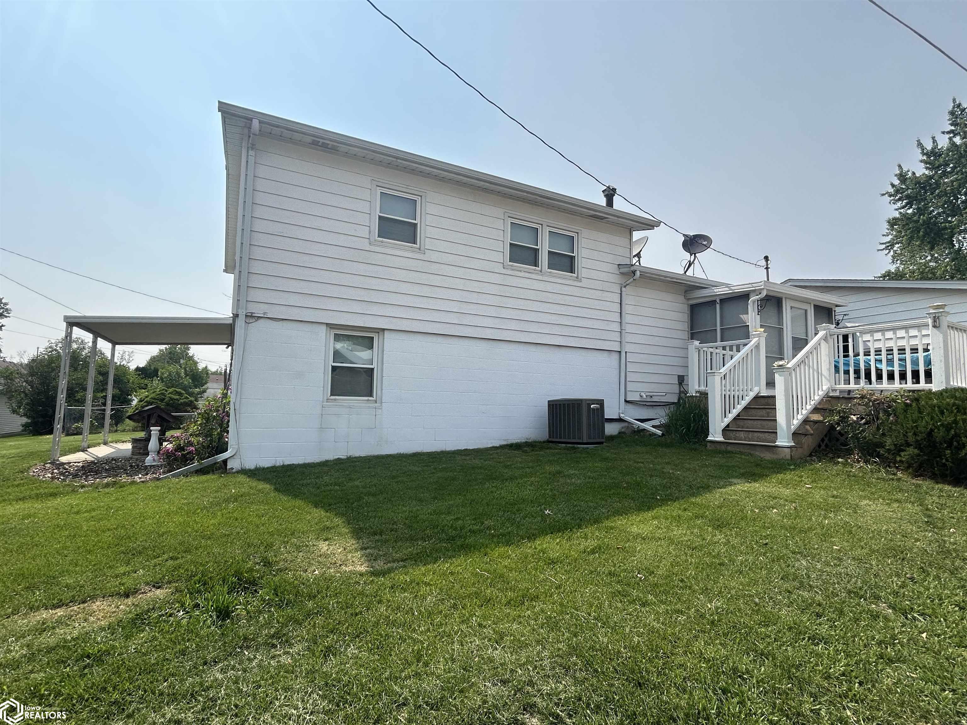 205 Helm Street, Marshalltown, Iowa image 5