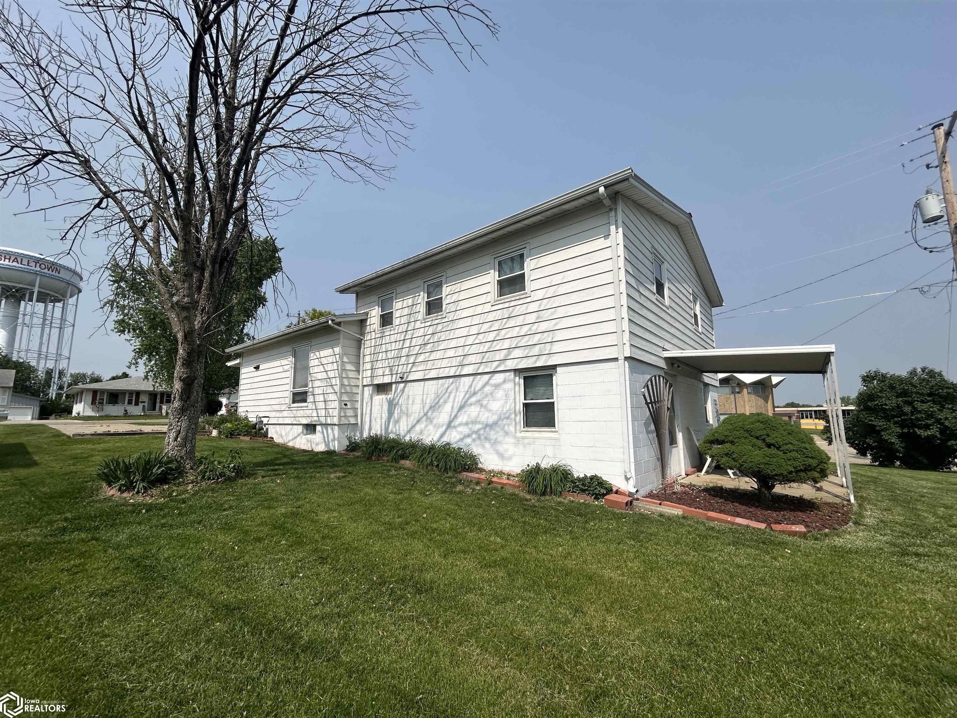 205 Helm Street, Marshalltown, Iowa image 7