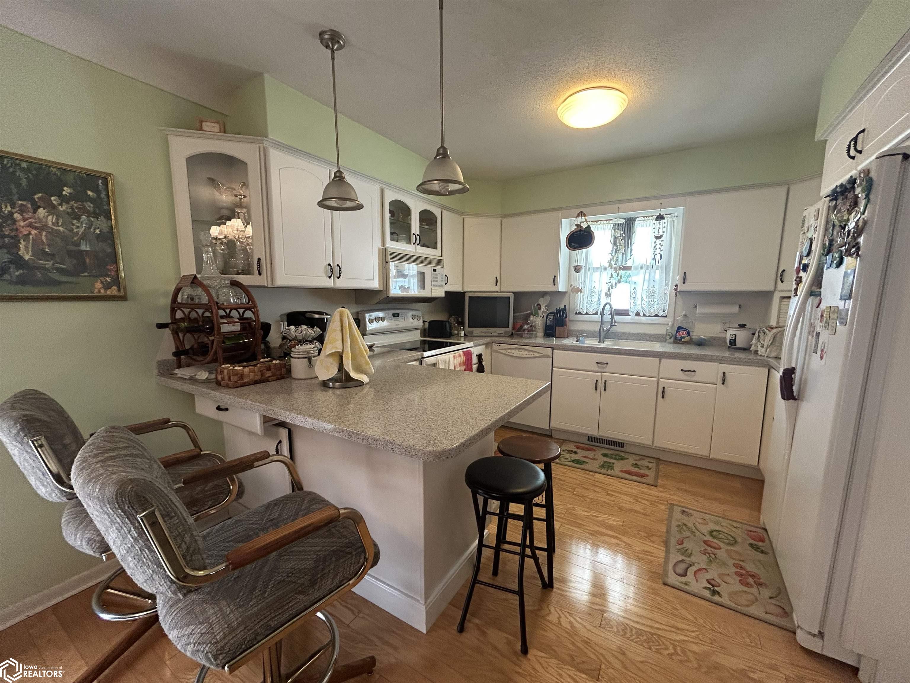 205 Helm Street, Marshalltown, Iowa image 8