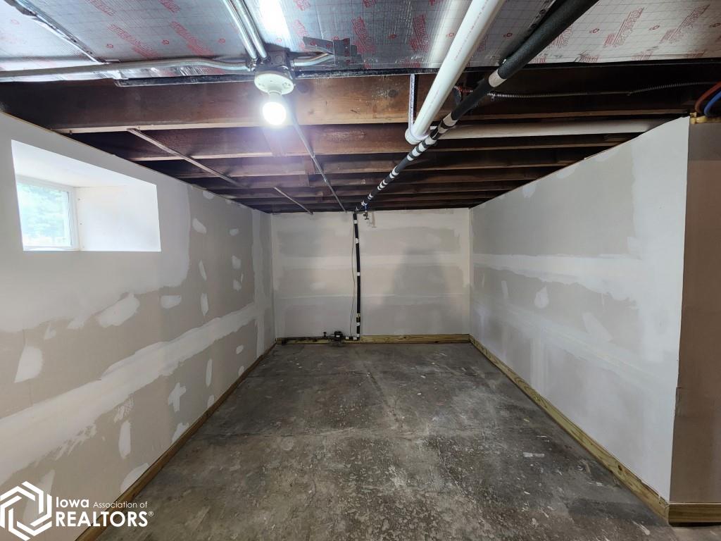 610 N Jefferson Avenue, Mason City, Iowa image 21